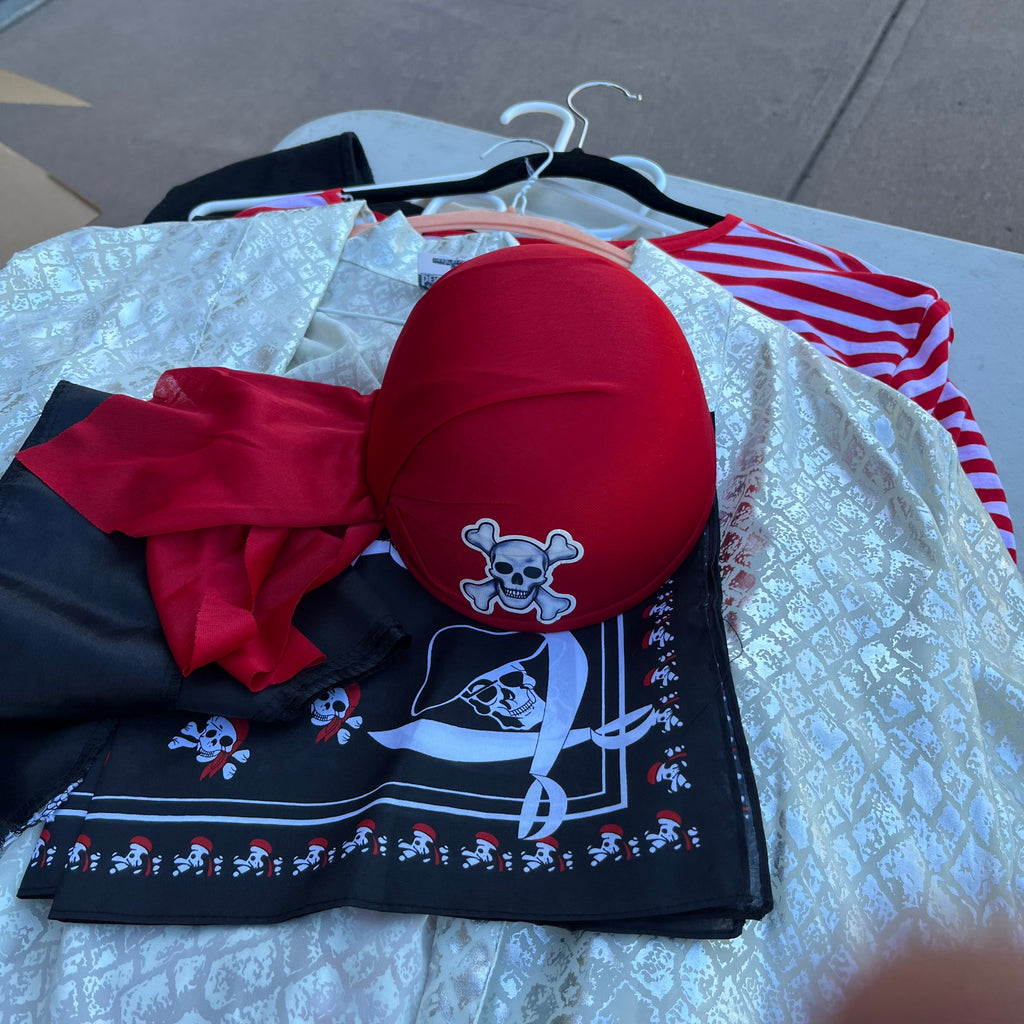 D745&746 Halloween costumes grouping (various costumes)