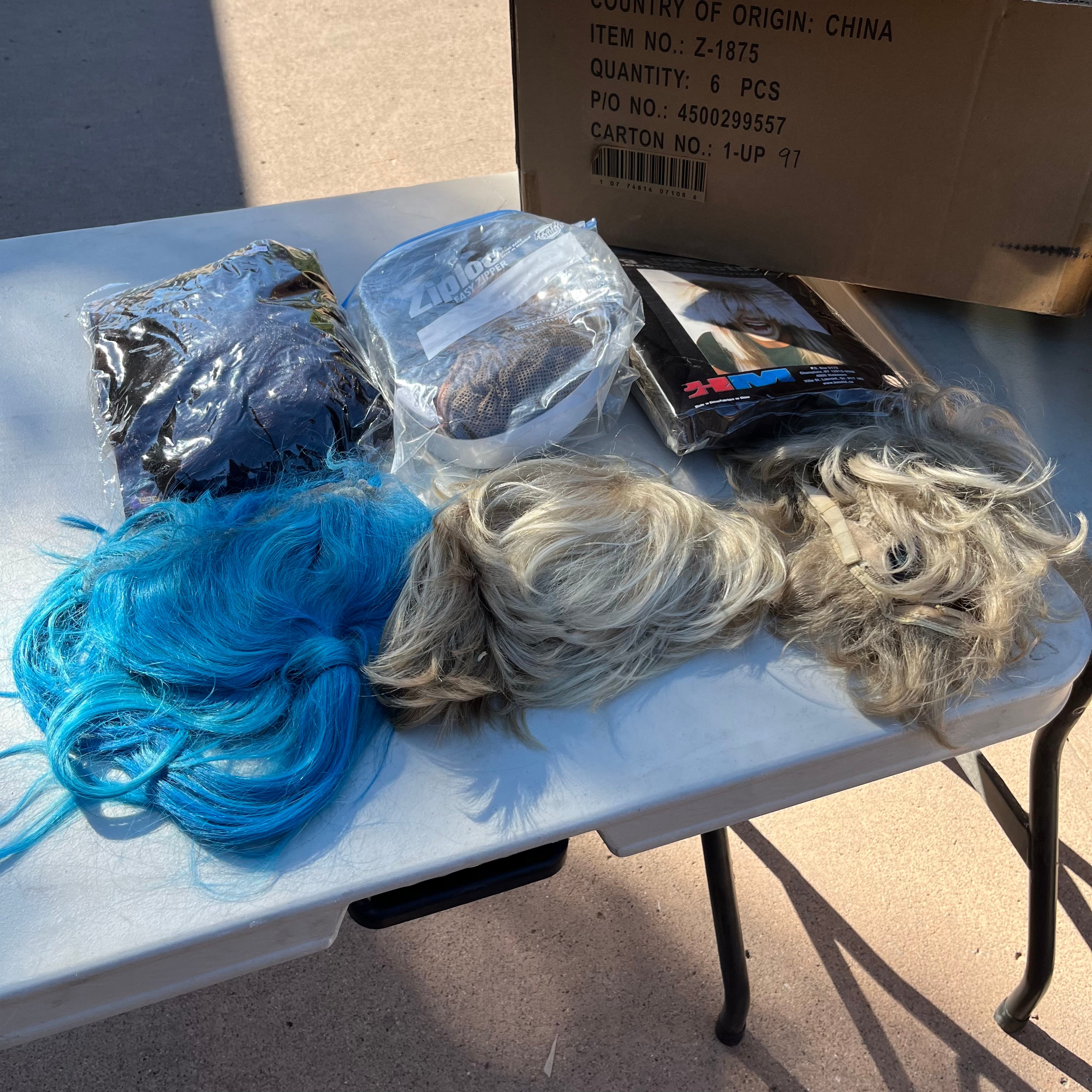 D750&751 Halloween costumes and wigs grouping