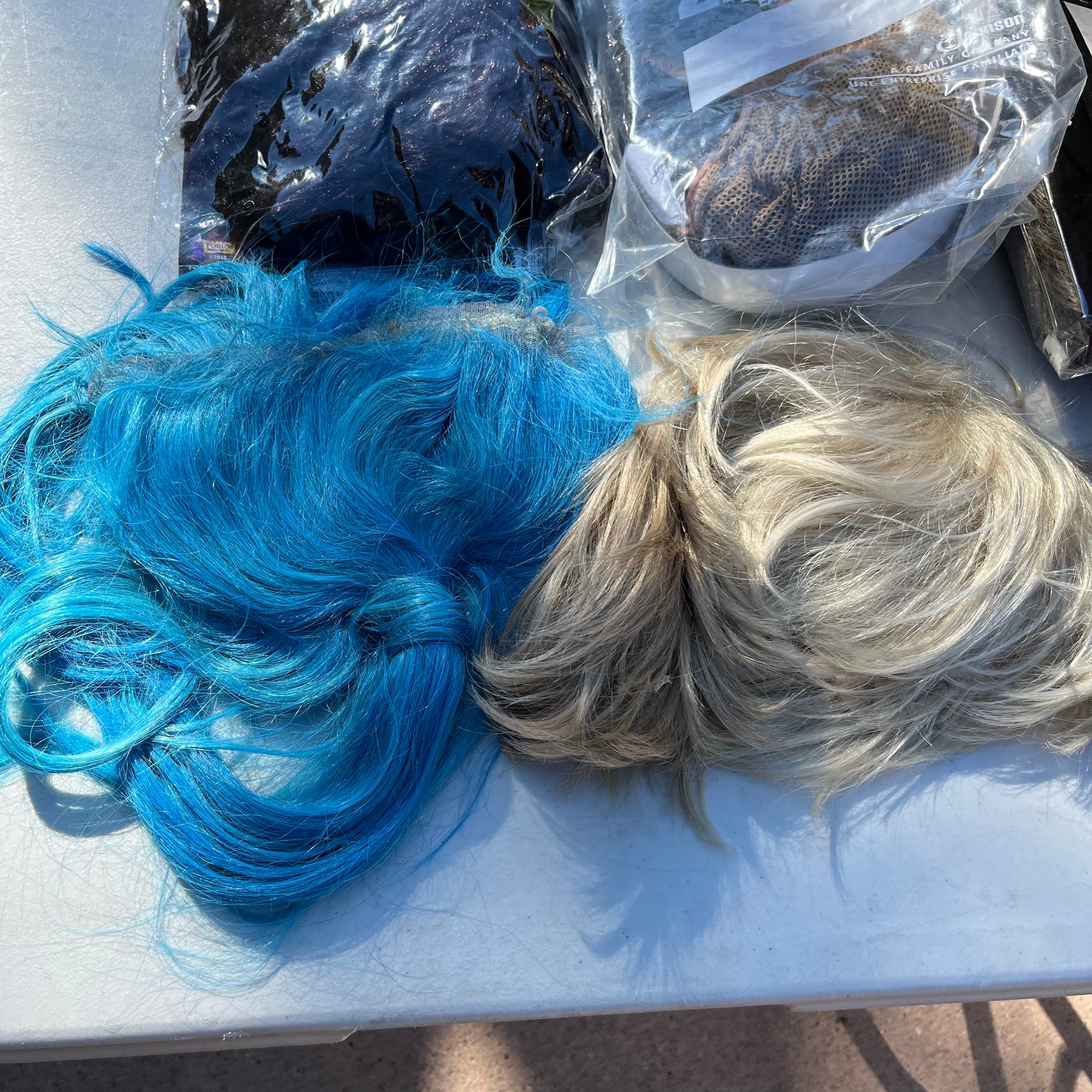 D750&751 Halloween costumes and wigs grouping