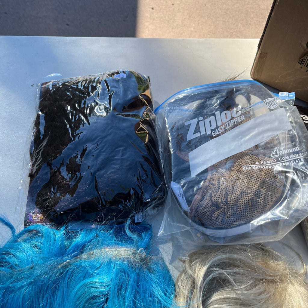 D750&751 Halloween costumes and wigs grouping