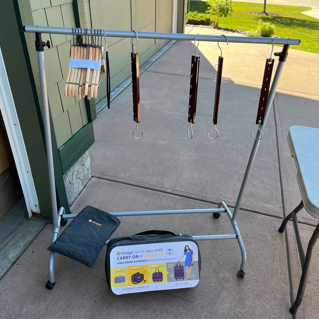D754 Home grouping (clothing rack and more)