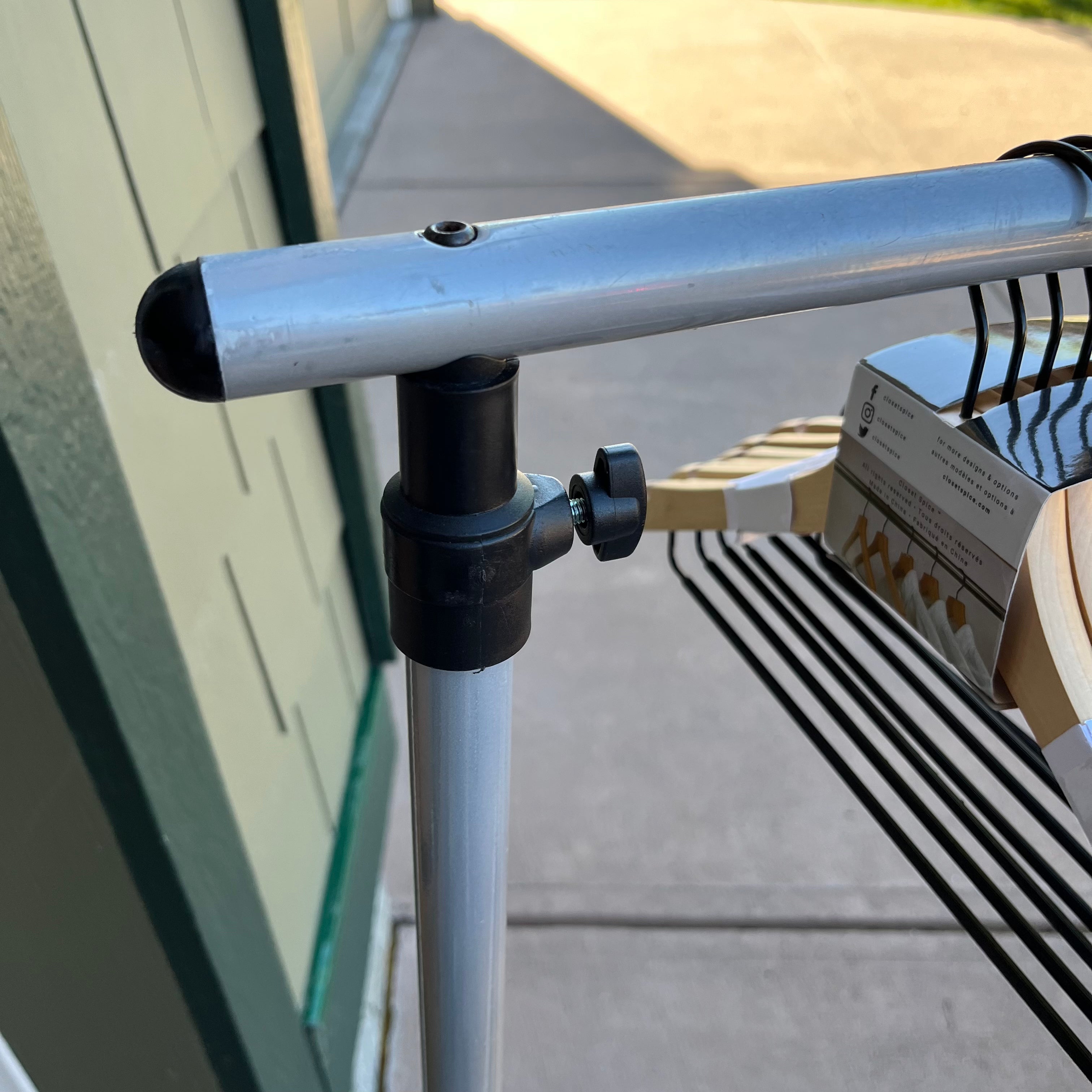 D754 Home grouping (clothing rack and more)