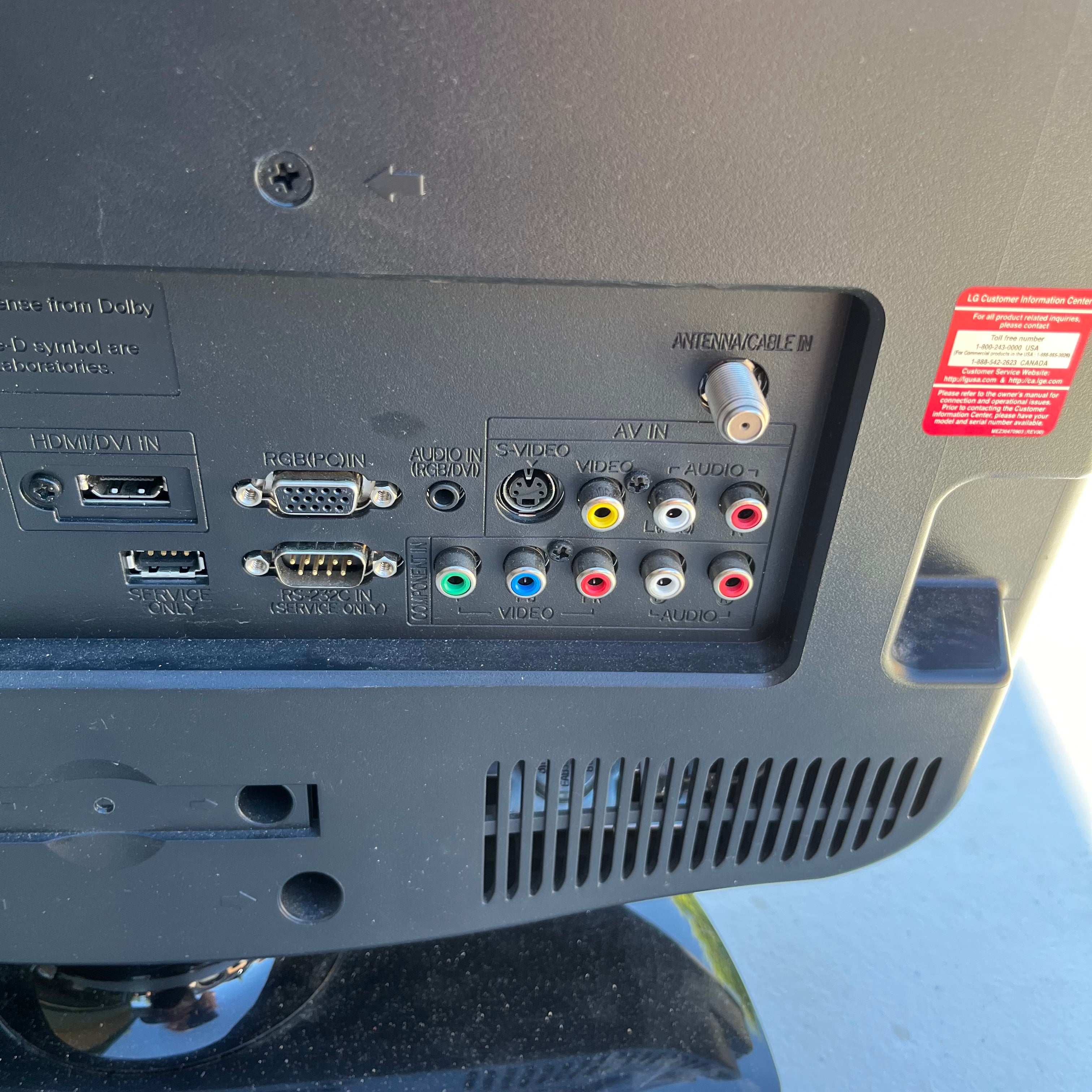 D755 4 Monitors with no power cords