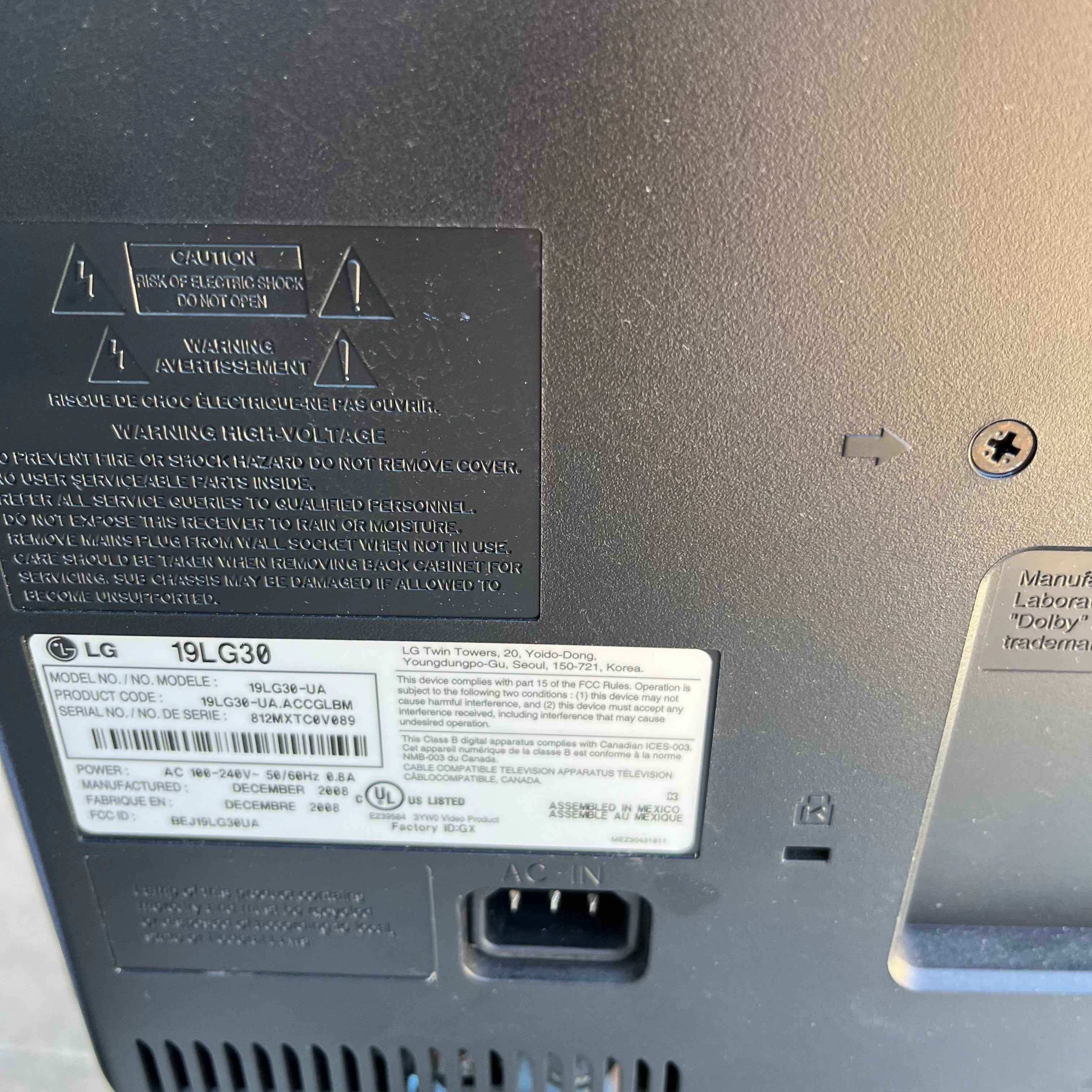 D755 4 Monitors with no power cords