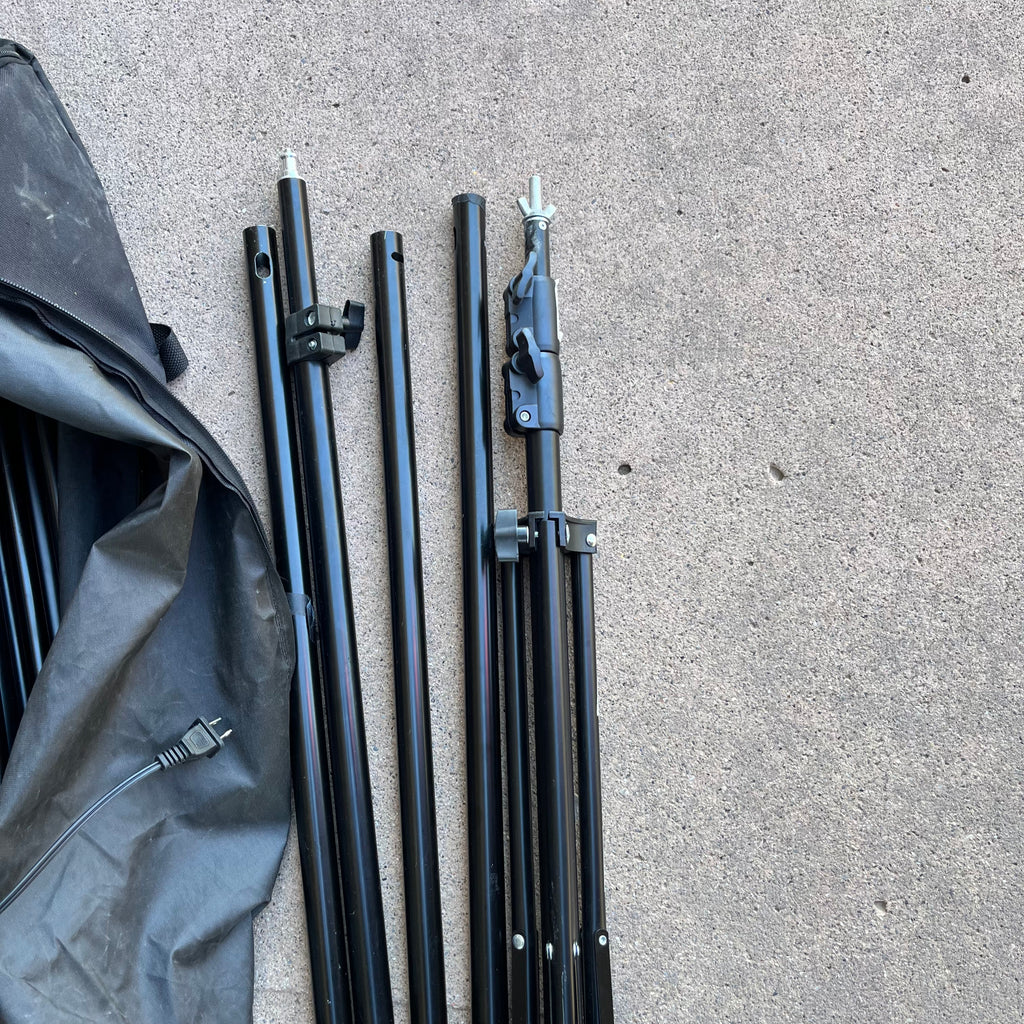 D761 Tripod with lights