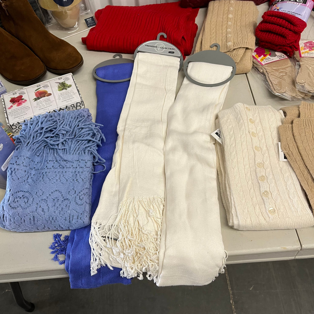 U937 Ladies Grouping (socks, legwarmers and more)