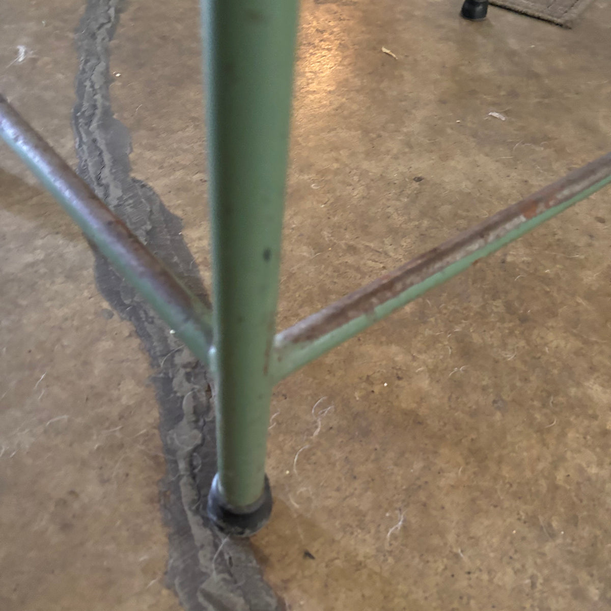 F186 Vintage Simple desk with minty green metal frame