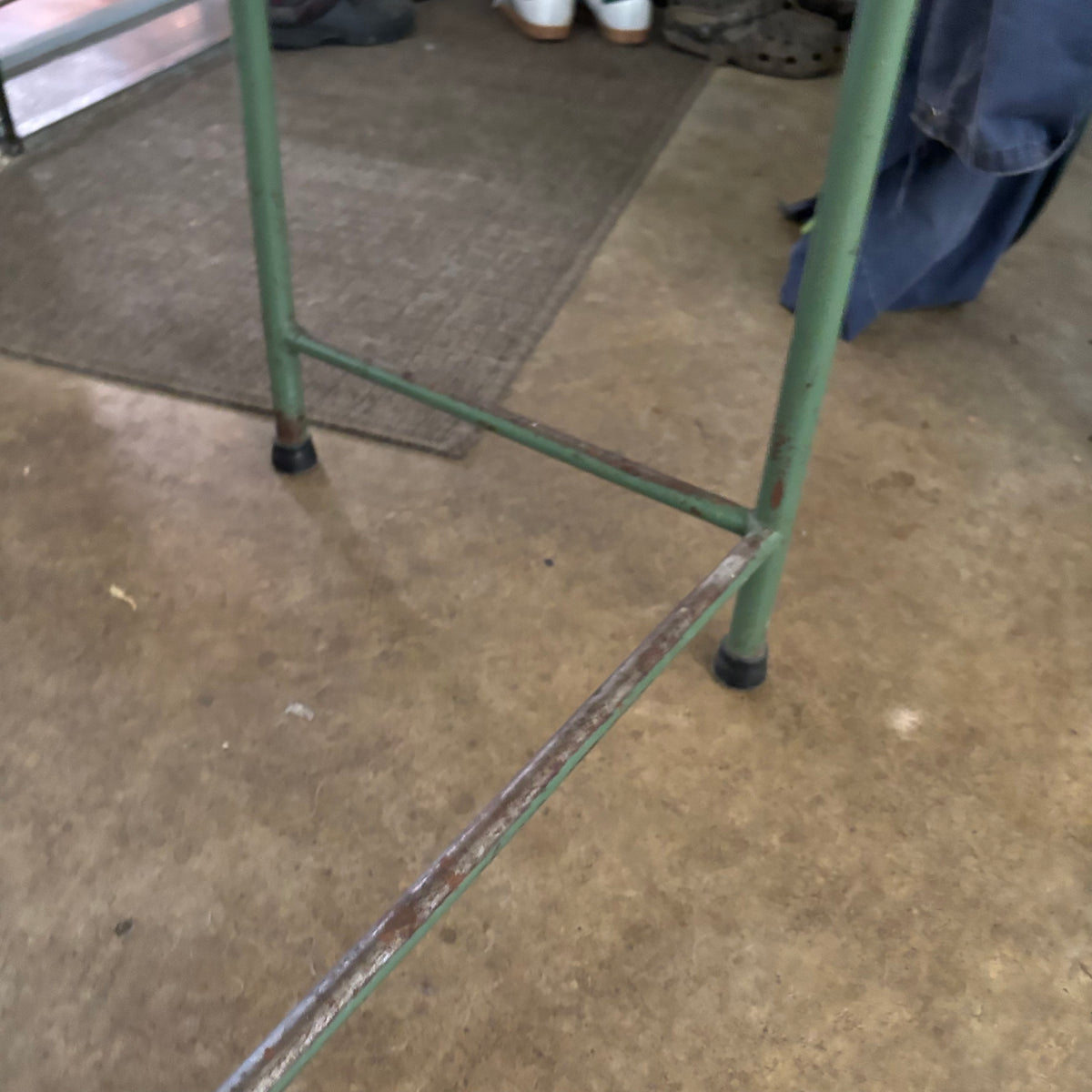 F186 Vintage Simple desk with minty green metal frame