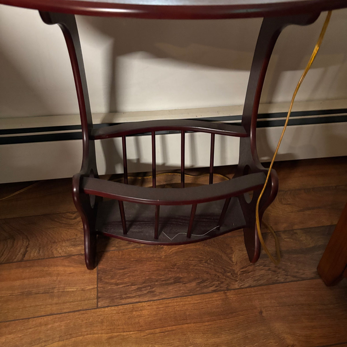 F190 Vintage Solid wood side table with built in lamp