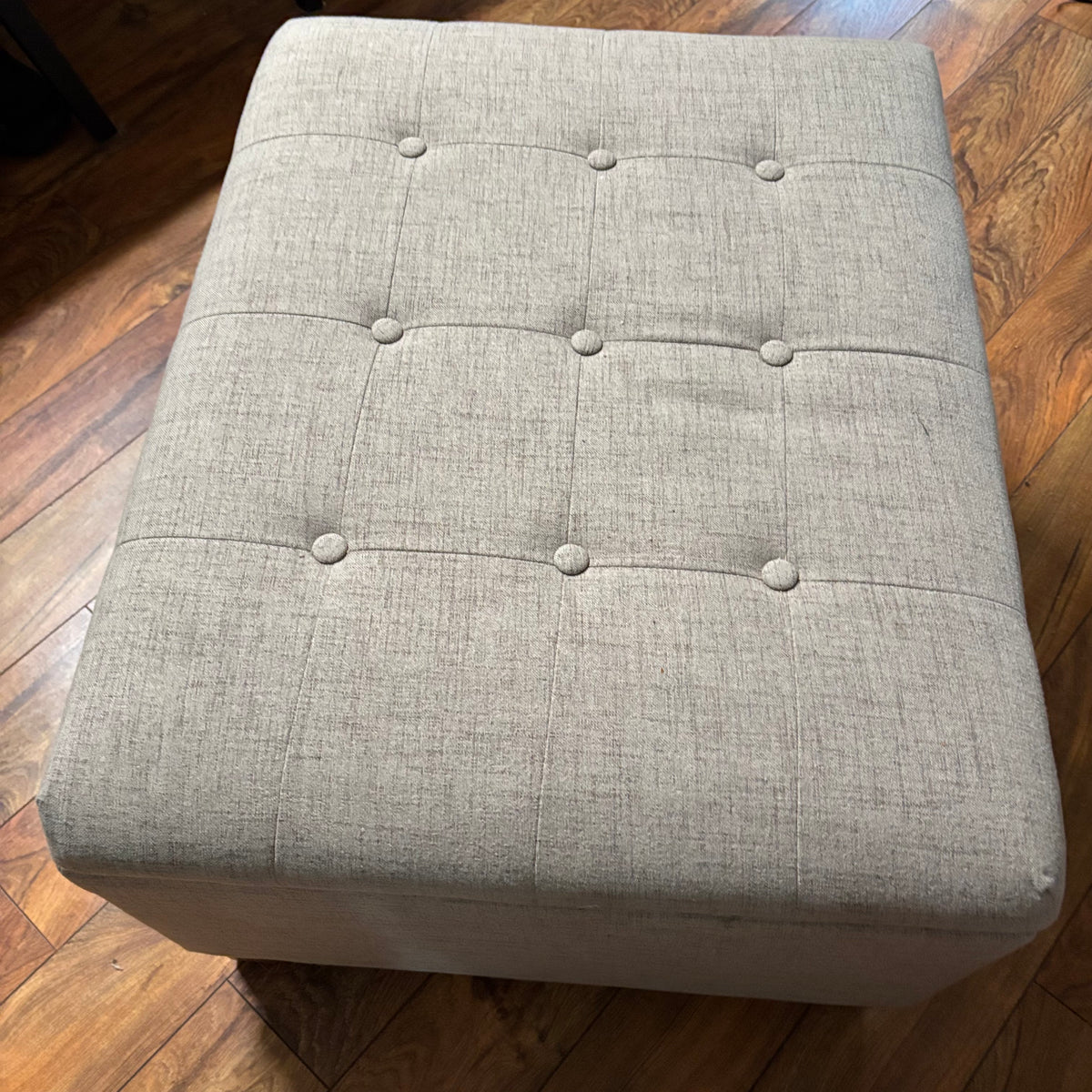 F191 vintage Storage ottoman/Foot Stool in grey linen like fabric