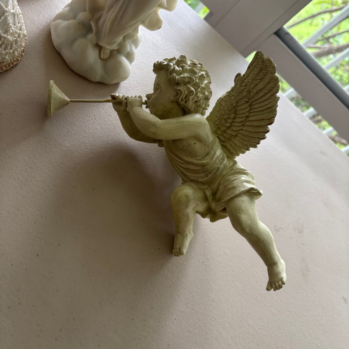 F225 Angel Decor Grouping