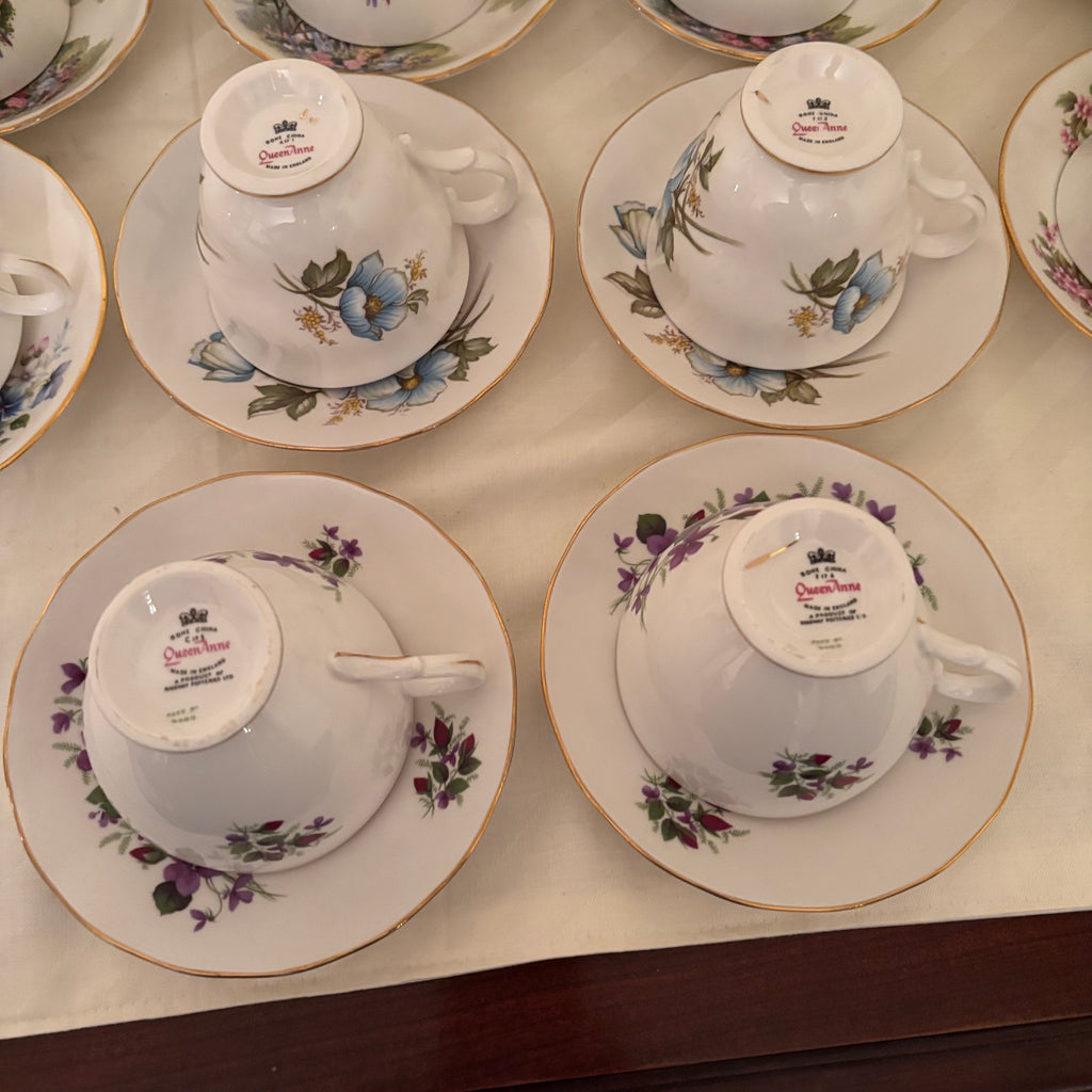 F241 Queen Anne china tea cup grouping