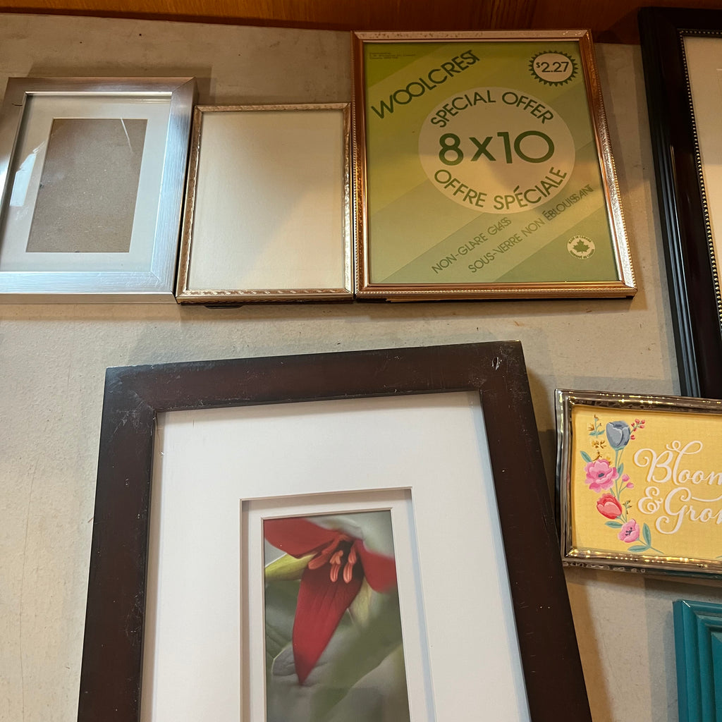 F616 Picture Frame Grouping
