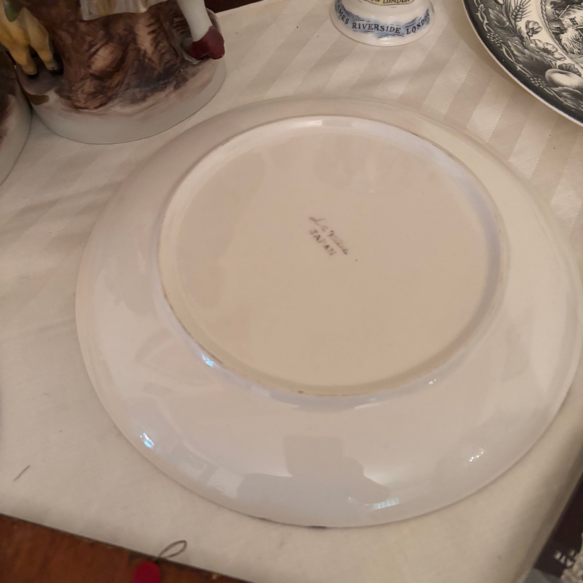F249 Vintage Decor Grouping (Royal Staffordshire plates and more)