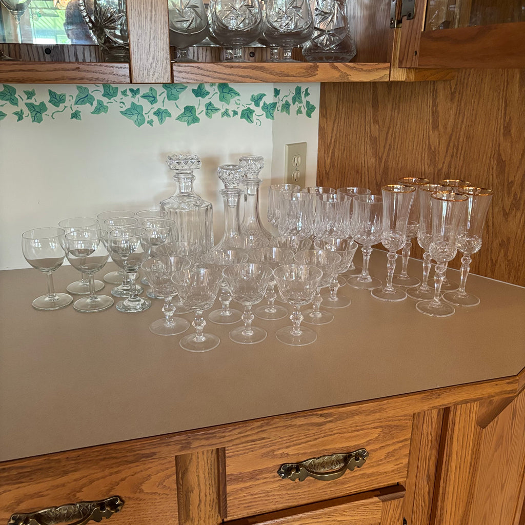 F252 Crystal Grouping (wine glasses and more)