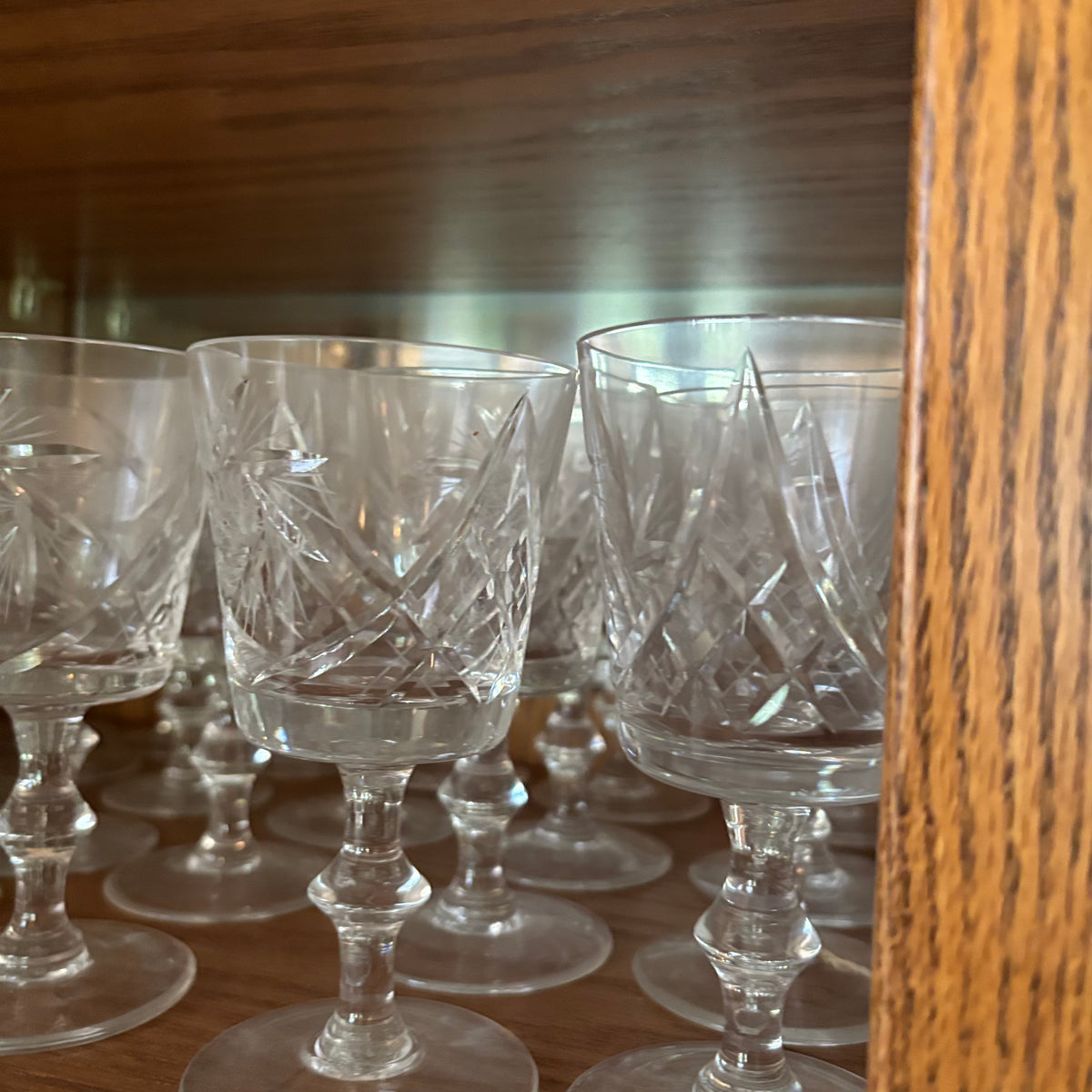 F253 Crystal and Heavy Glassware Grouping