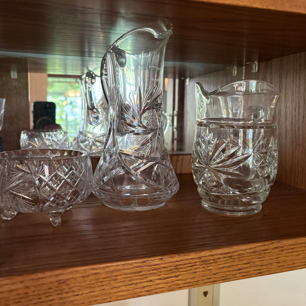 F253 Crystal and Heavy Glassware Grouping