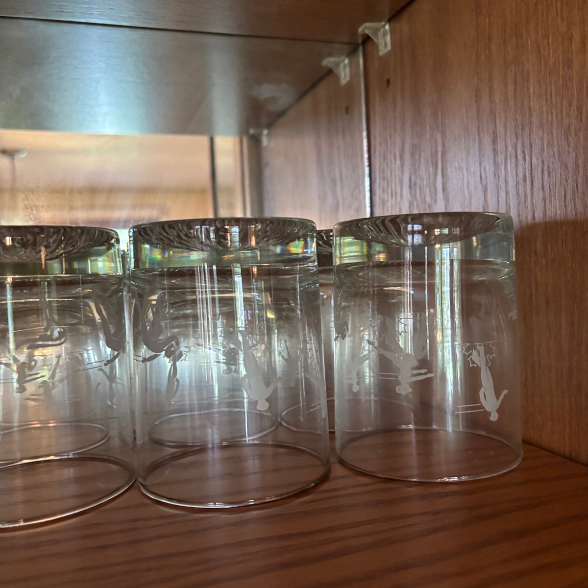 F254  Vintage Glasses Grouping