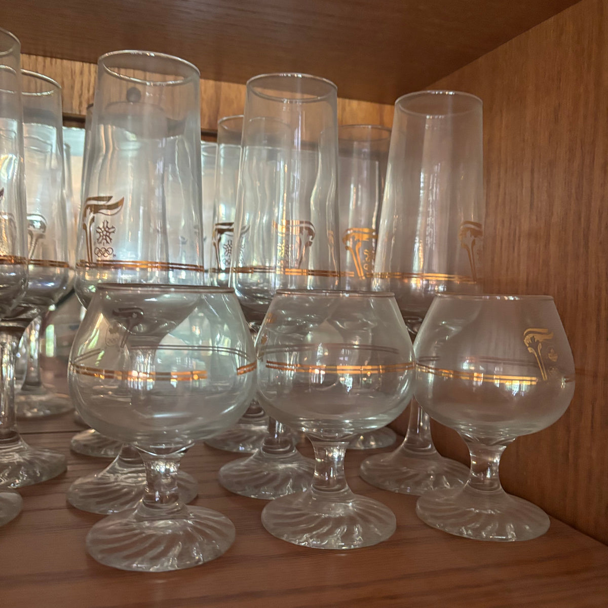 F254  Vintage Glasses Grouping