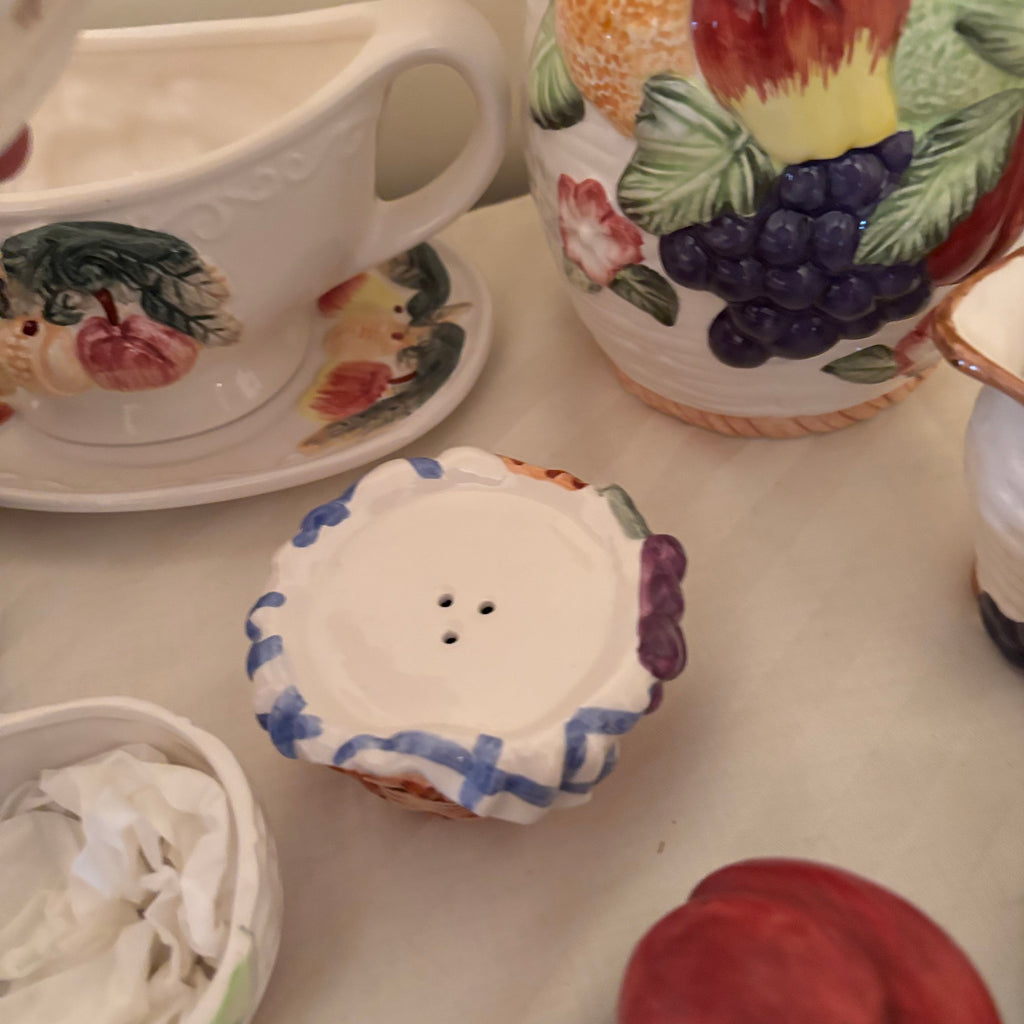 F255 Vintage Teapot Grouping (Majorlica inspired ceramics)