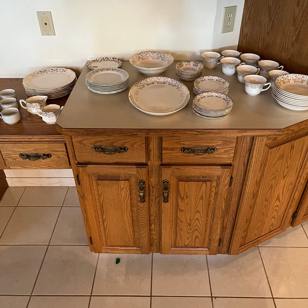 F633 Vintage Verdici Design chinaware dishes and more grouping