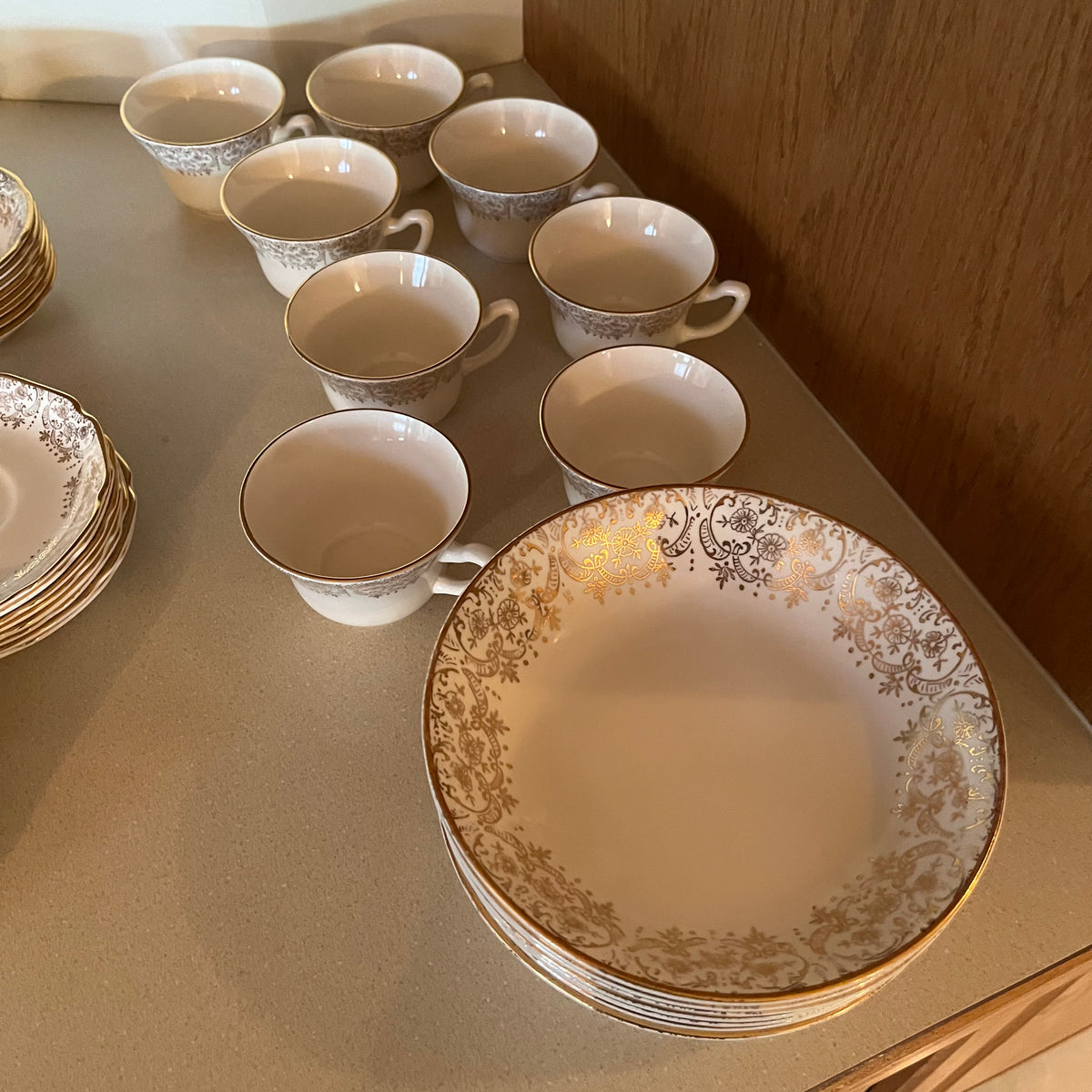 F633 Vintage Verdici Design chinaware dishes and more grouping