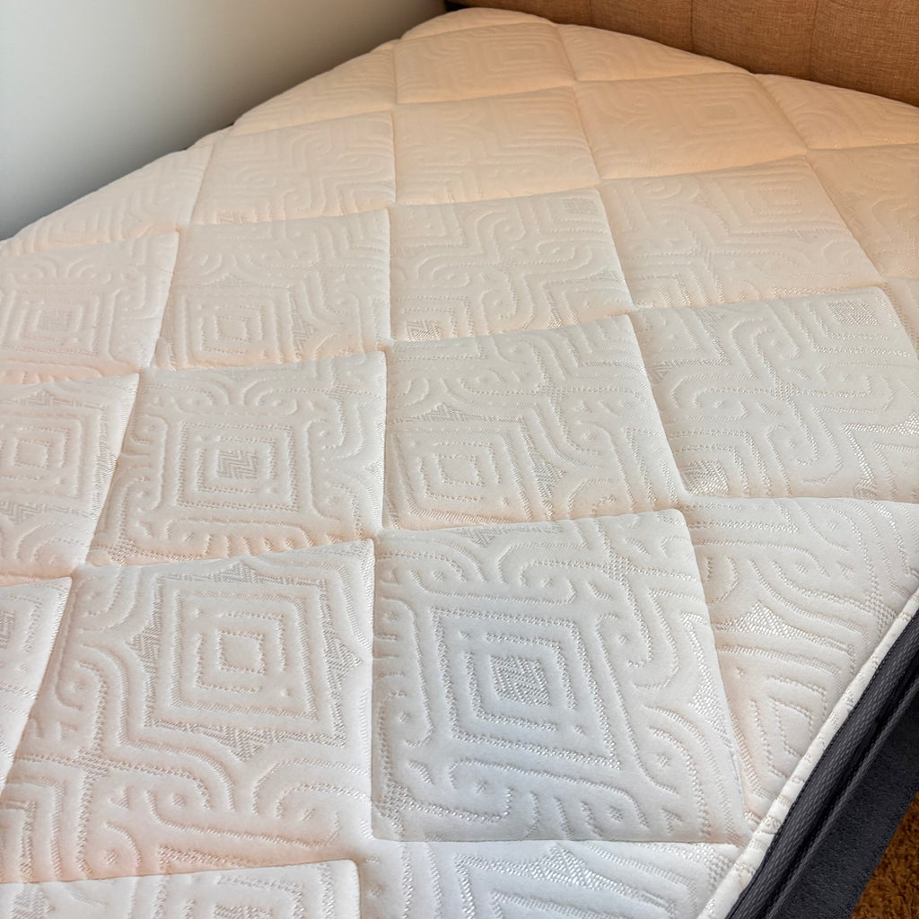 K320 Twin size bed ensemble with quilted headboard, mattress and box spring