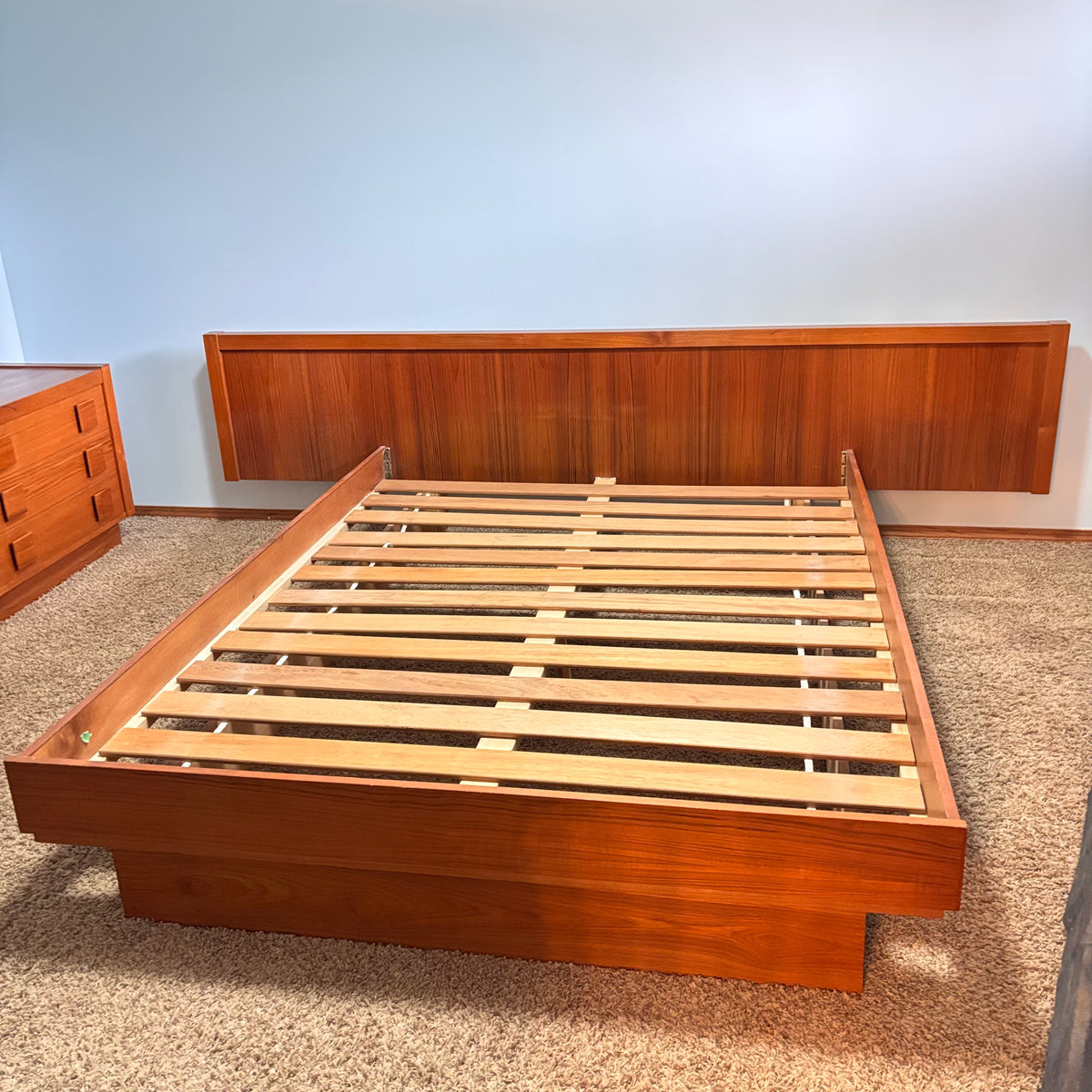 K326 1979 Made in Canada Solid Wood with Teak veneer queen size platform bed
