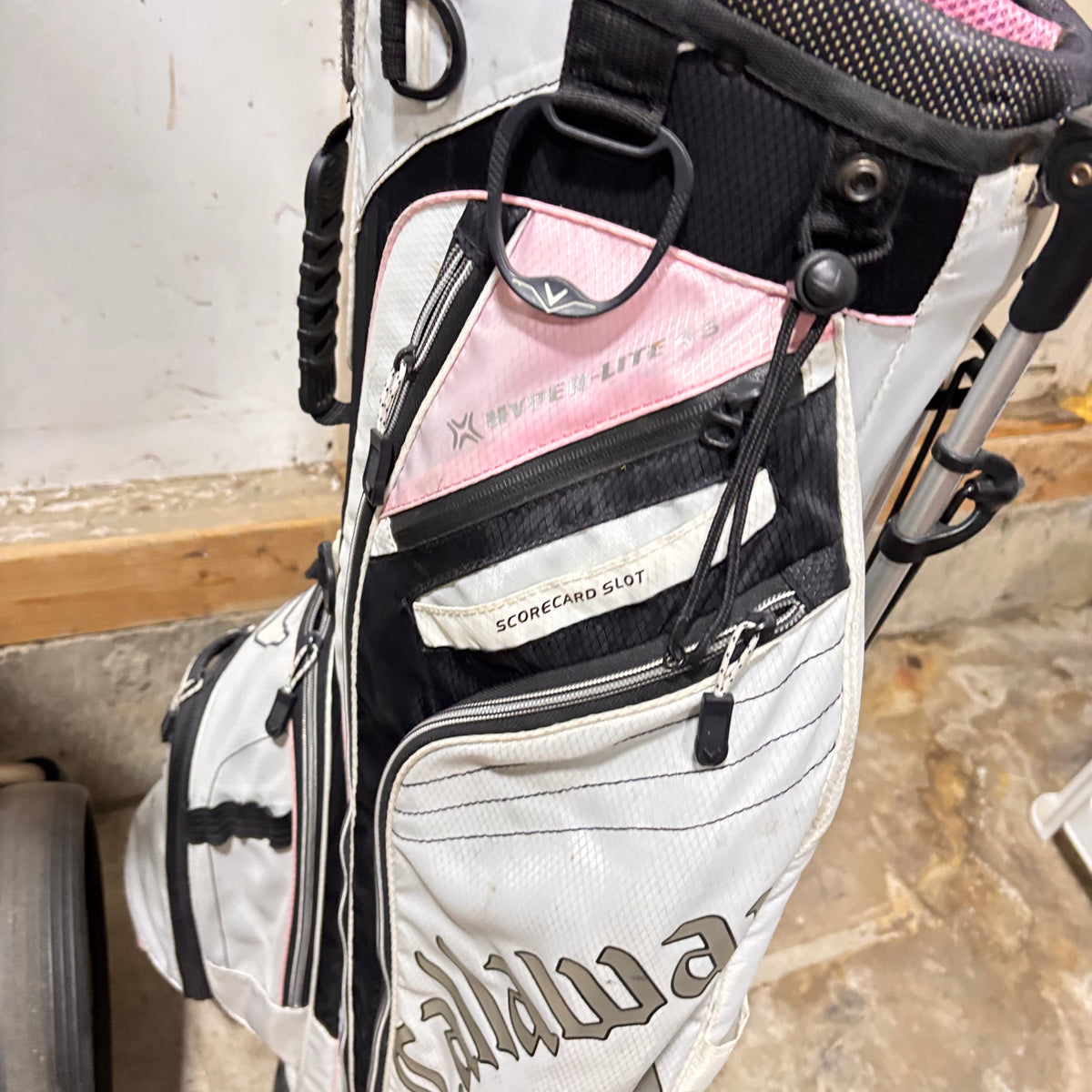 K339 Callaway Womens Golf bag, clubs and caddy