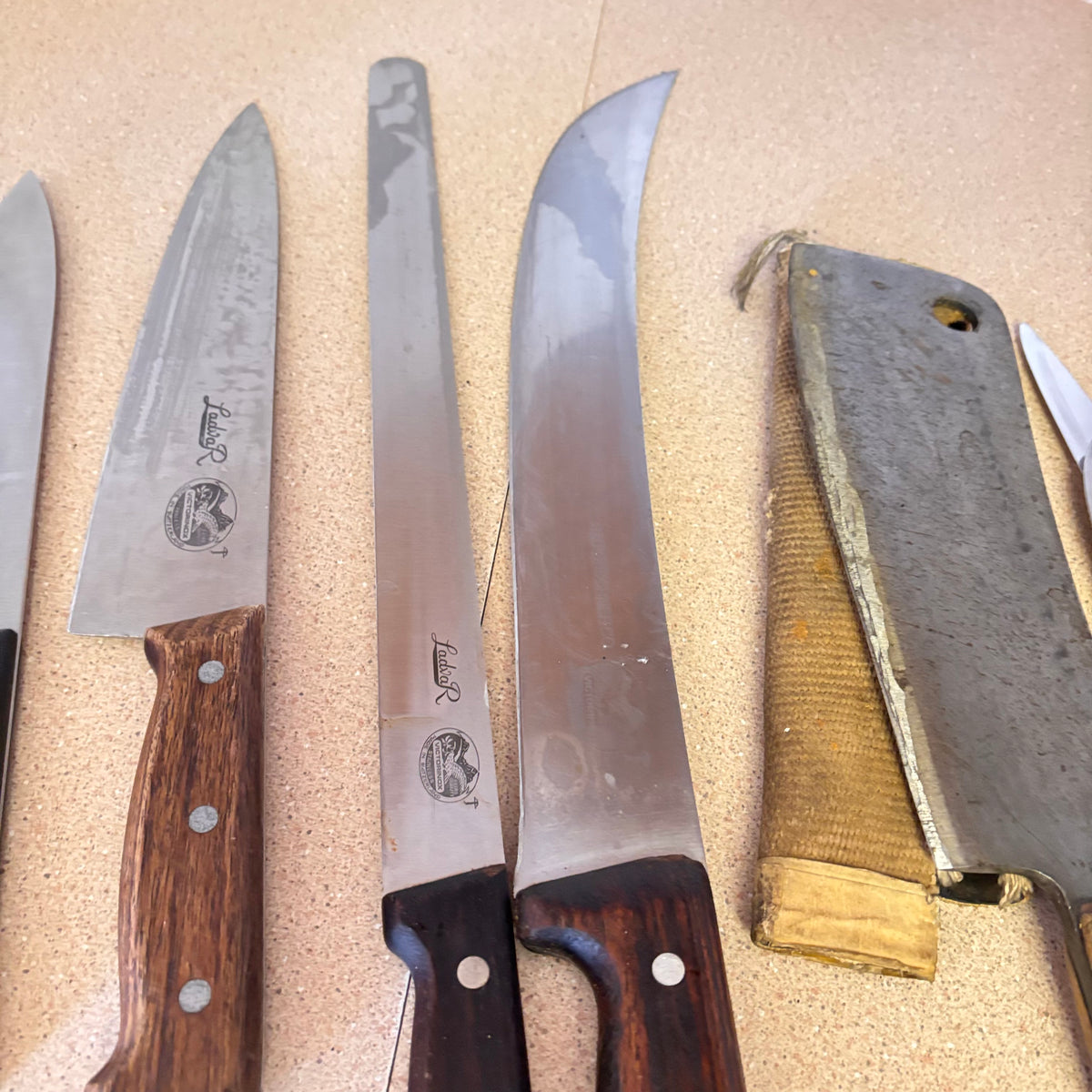 K349 Vintage Kitchen Knife Grouping