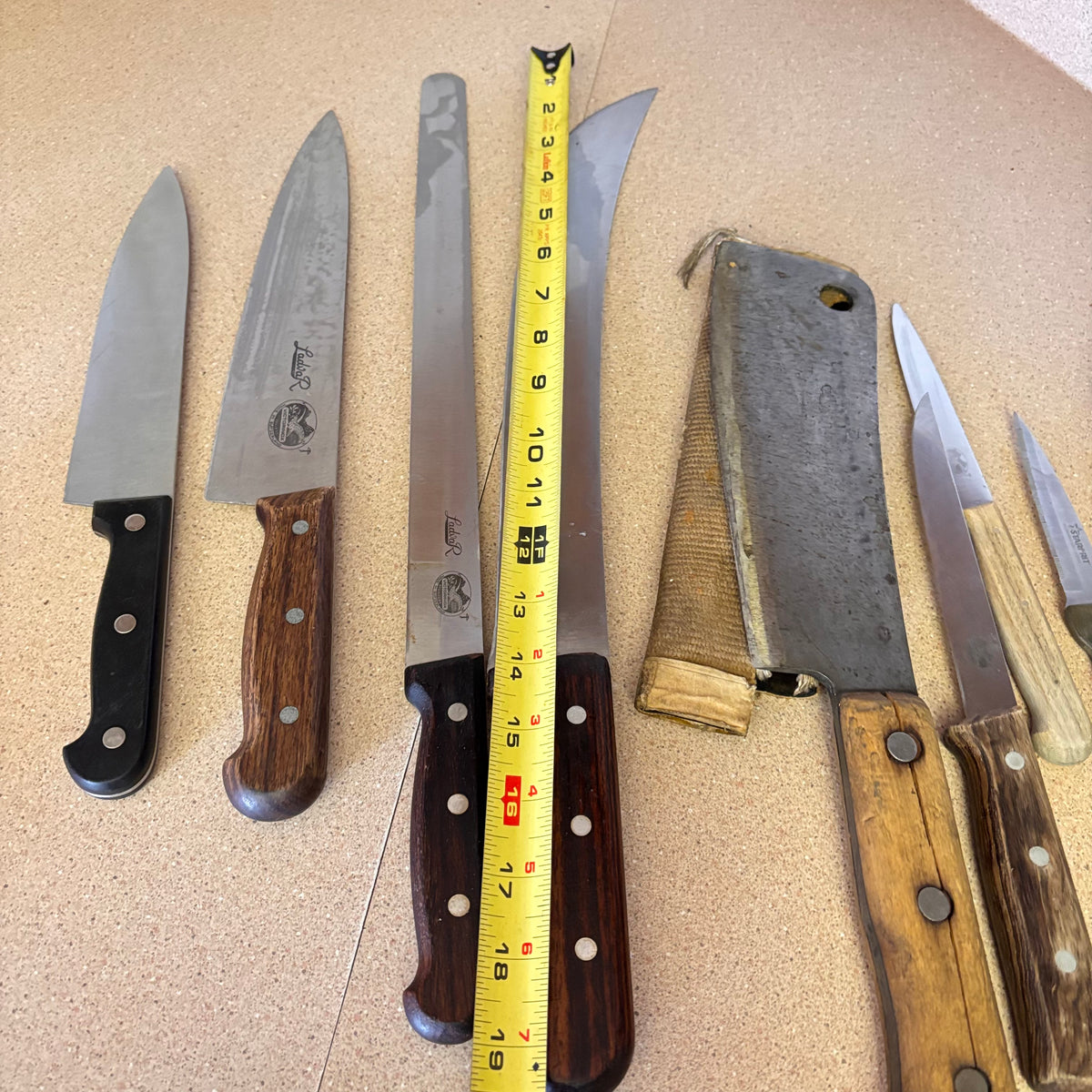 K349 Vintage Kitchen Knife Grouping