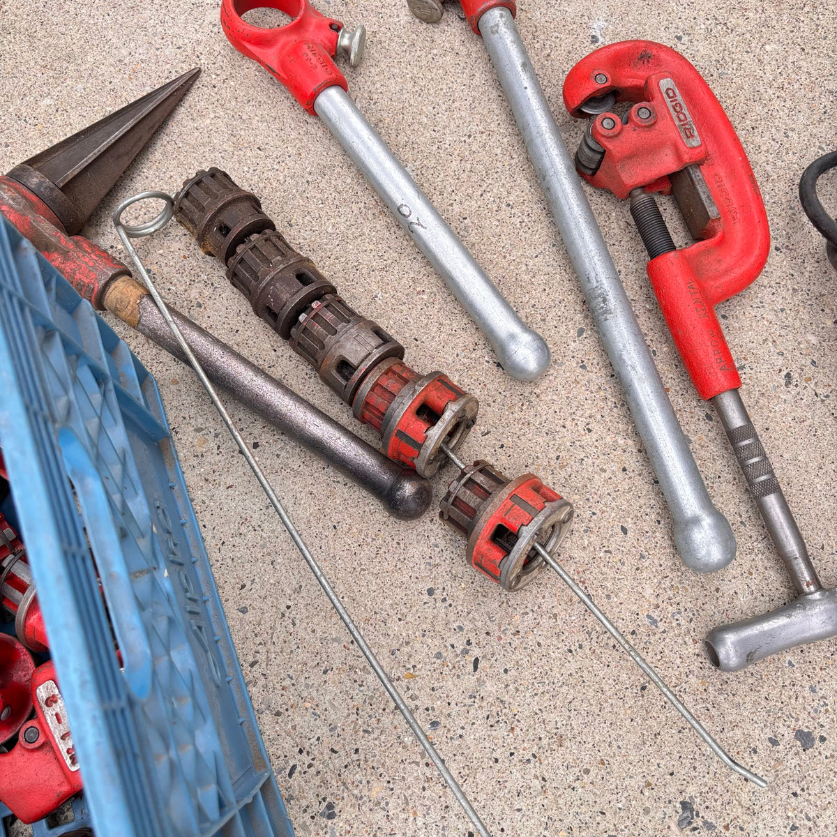 K351 Garage Grouping (clamps and more)