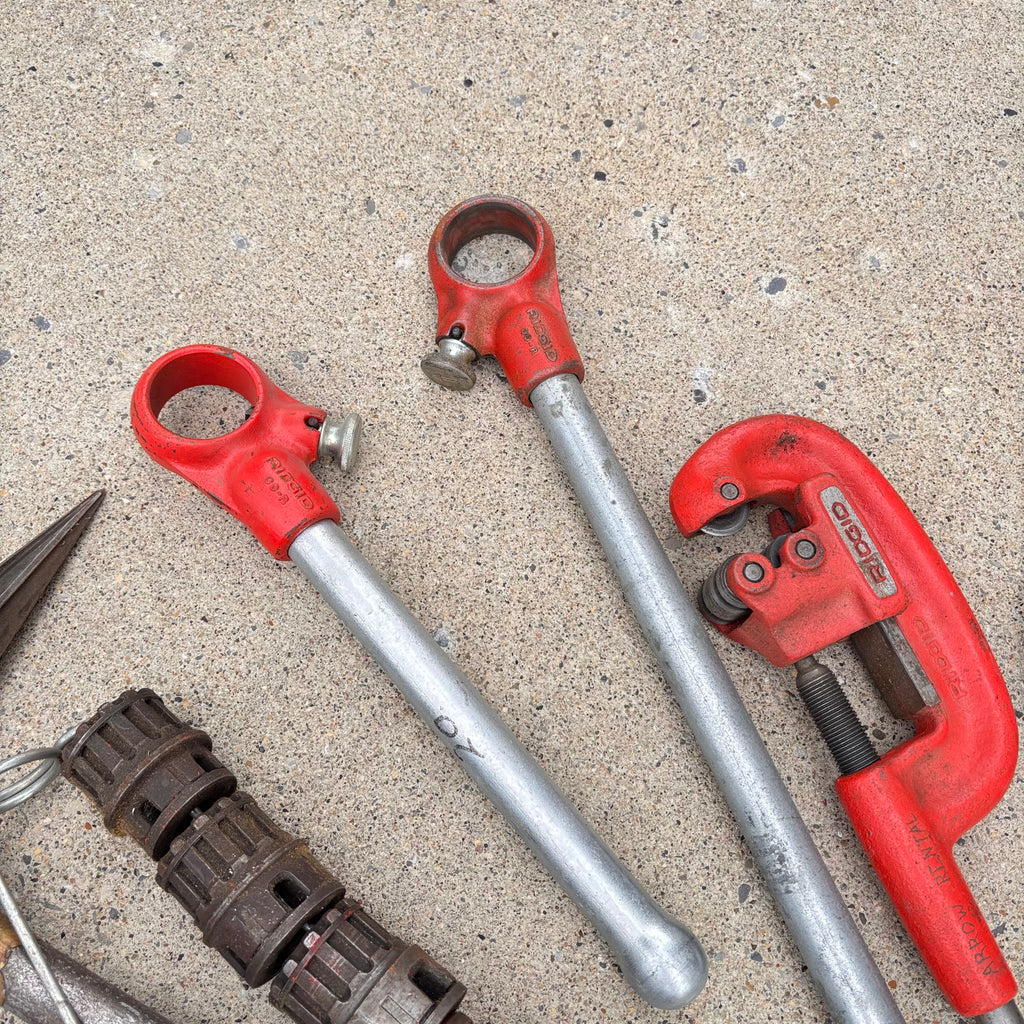 K351 Garage Grouping (clamps and more)