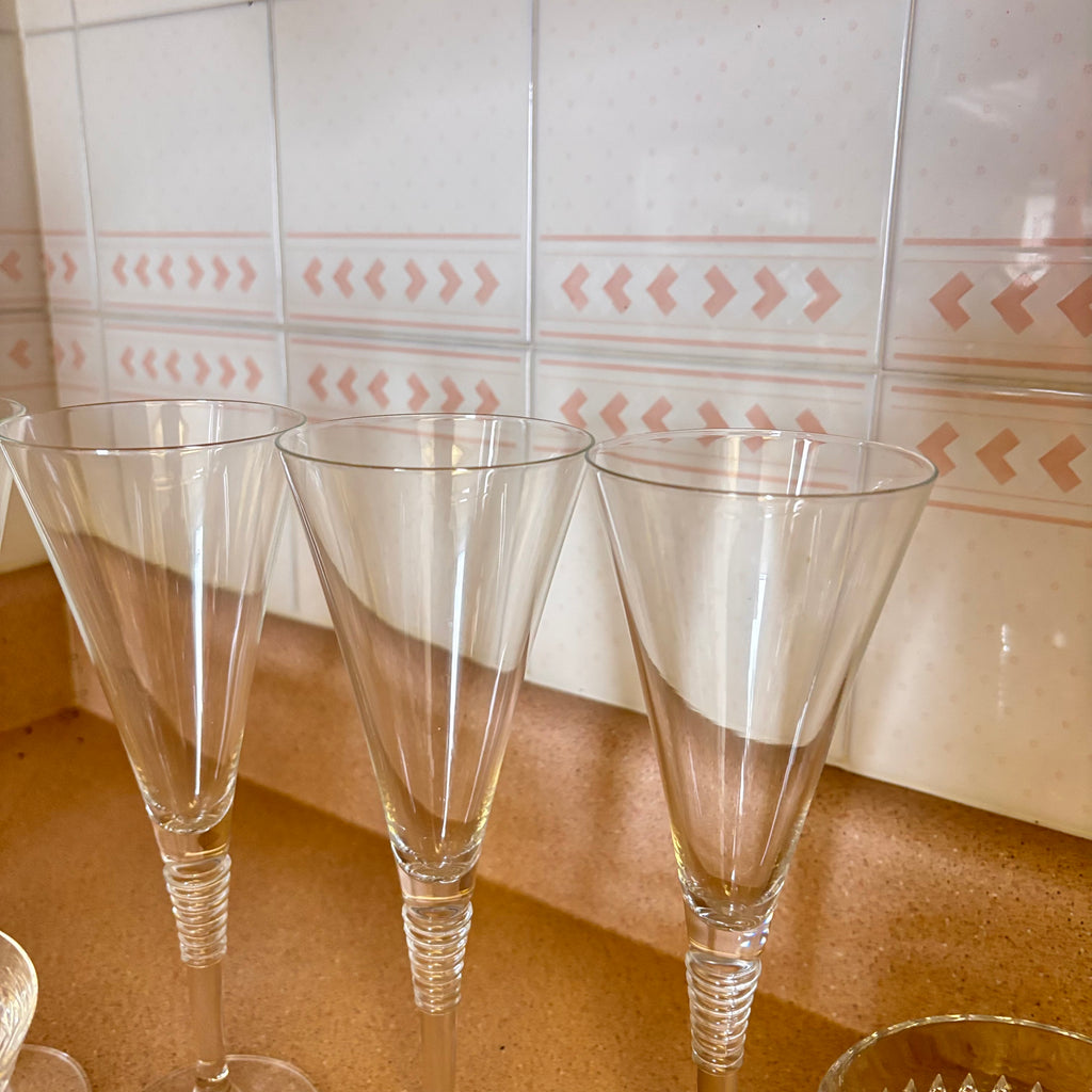 K353 Vintage Crystal and Glass Grouping