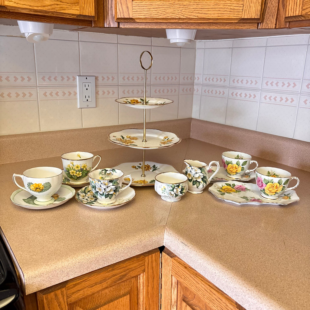 K363 Vintage china grouping (assorted patterns)