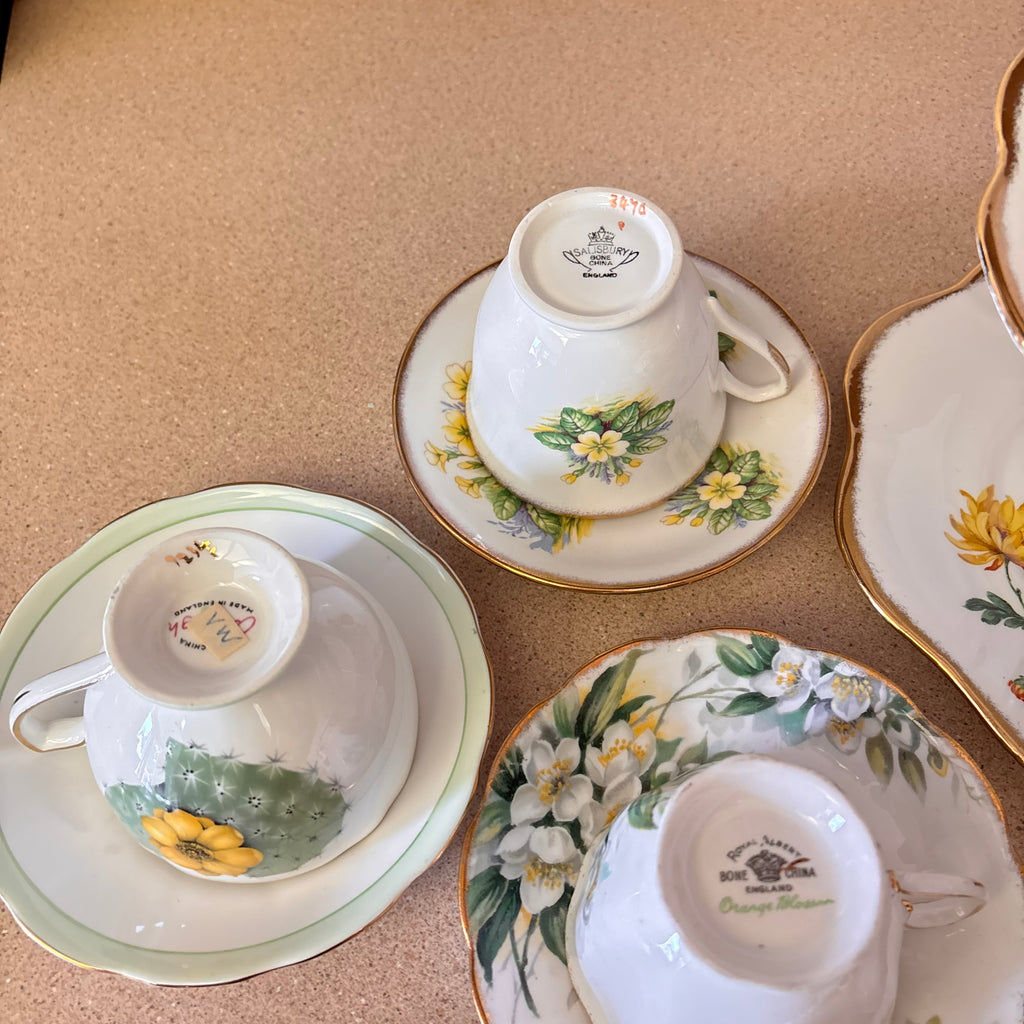 K363 Vintage china grouping (assorted patterns)