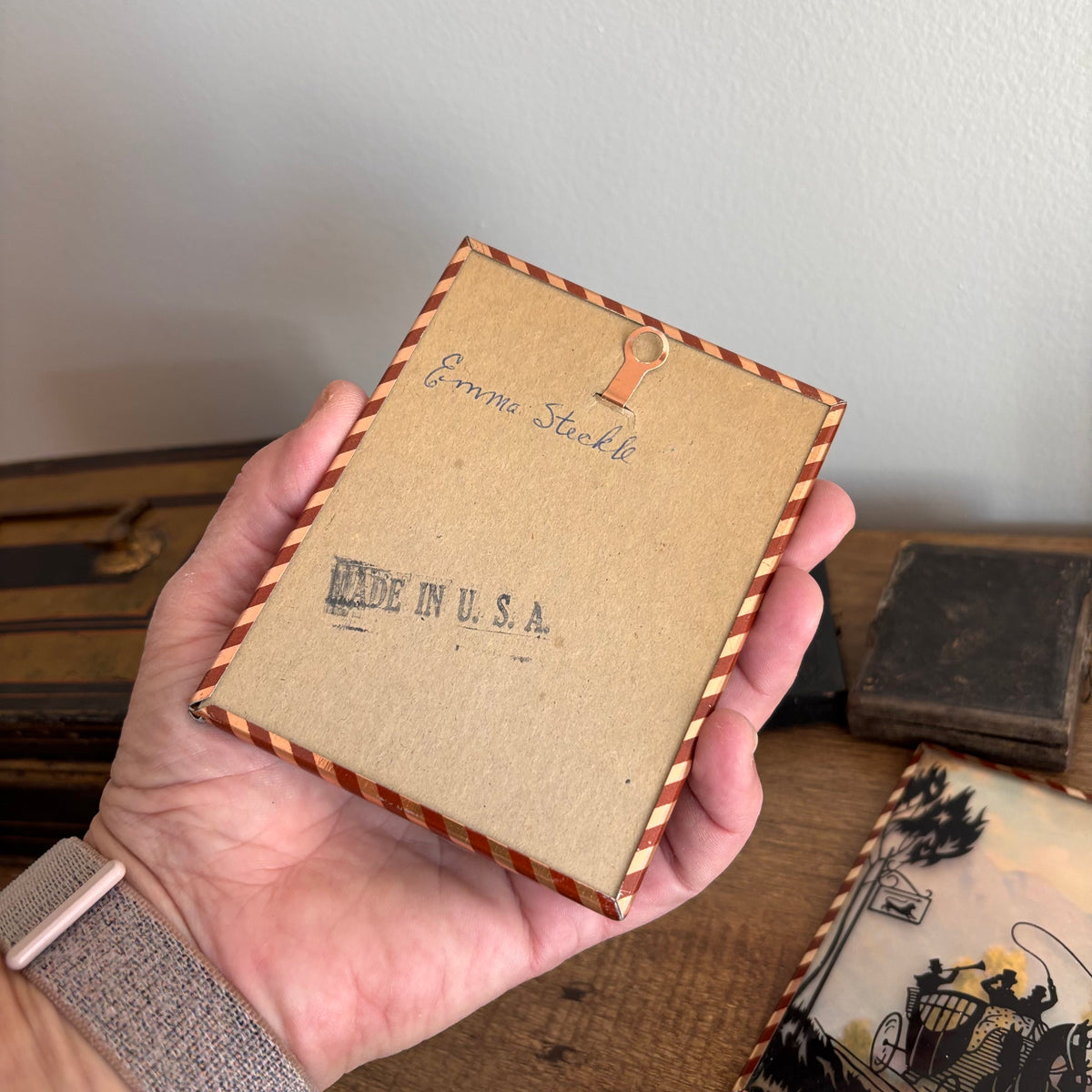 K371 Vintage Grouping (vintage picture frames and more)