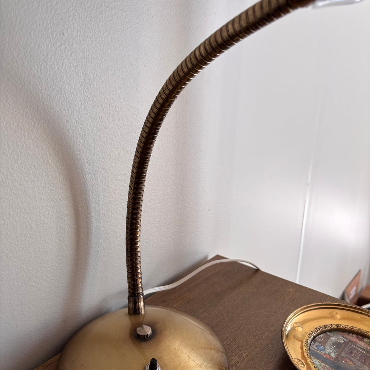 K372 Vintage Brass Grouping (brass base lamp and more) ***cabinet not included