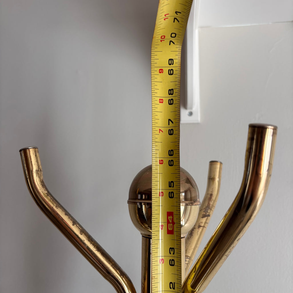 K372 Vintage Brass Grouping (brass base lamp and more) ***cabinet not included