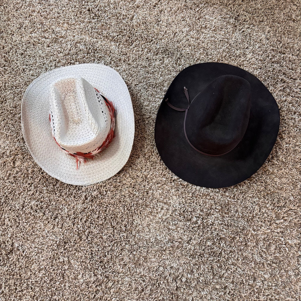 K375 Set of 2 vintage cowboy hats