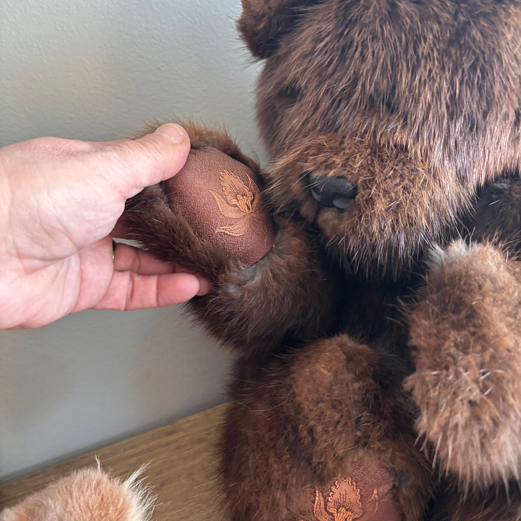 K380 Vintage Stuffed Animal Grouping