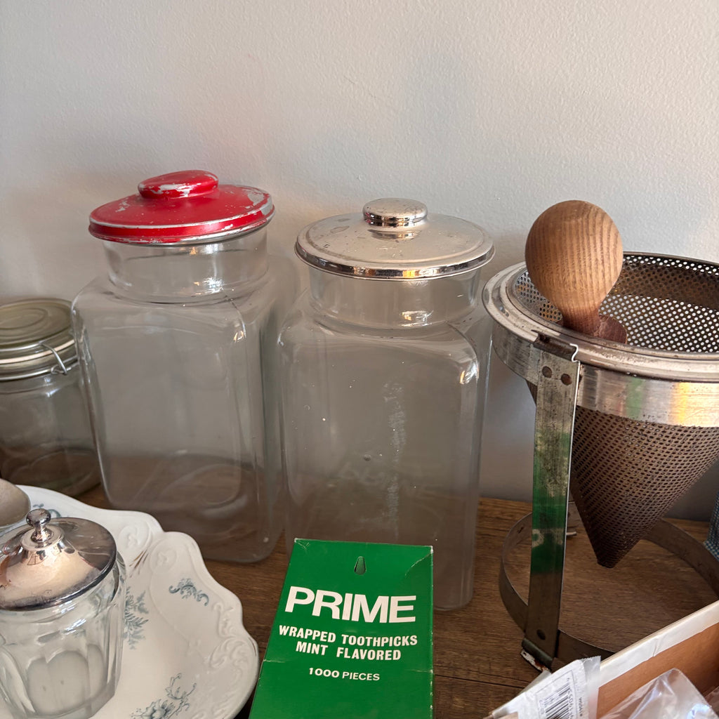 K386 Vintage Kitchen Grouping (glass jars and more)