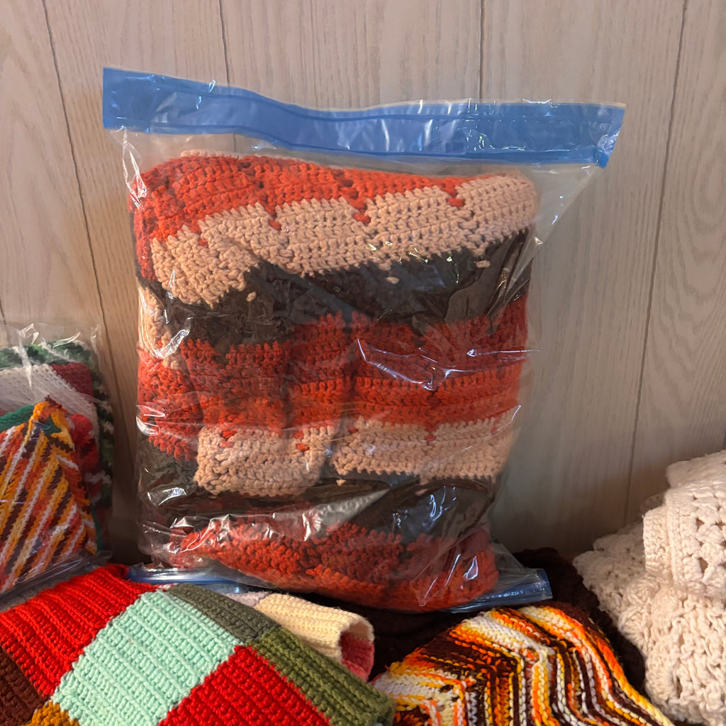 K392 Vintage Blanket Grouping