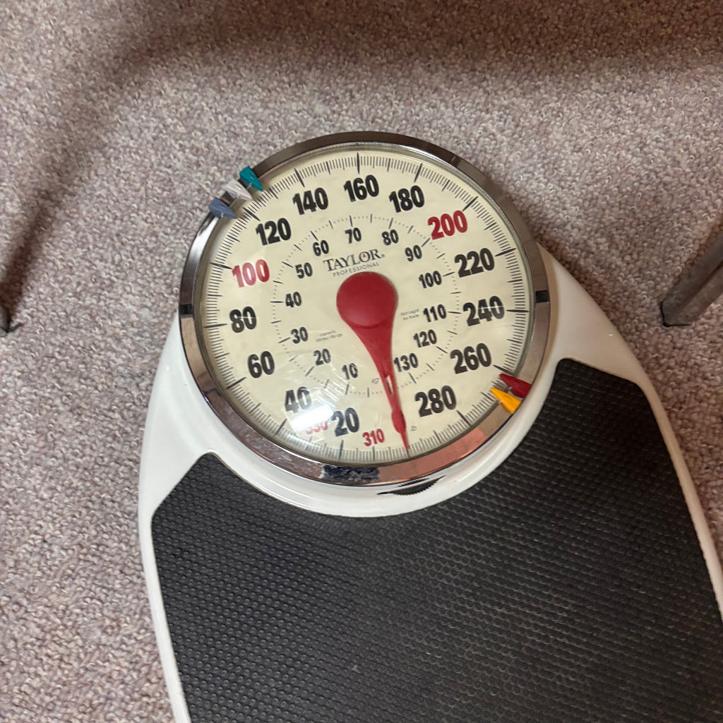 K502 & K312 Vintage Home Grouping (bathroom scale and more)