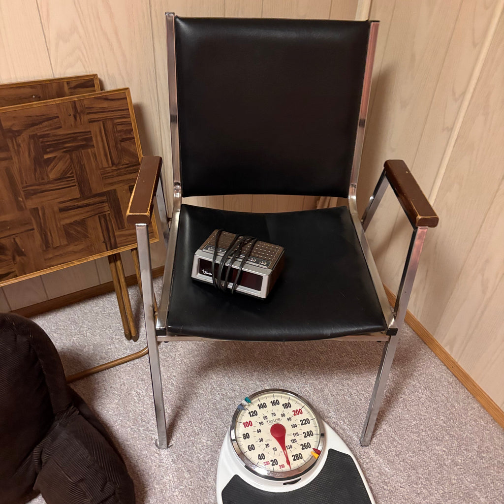 K502 & K312 Vintage Home Grouping (bathroom scale and more)