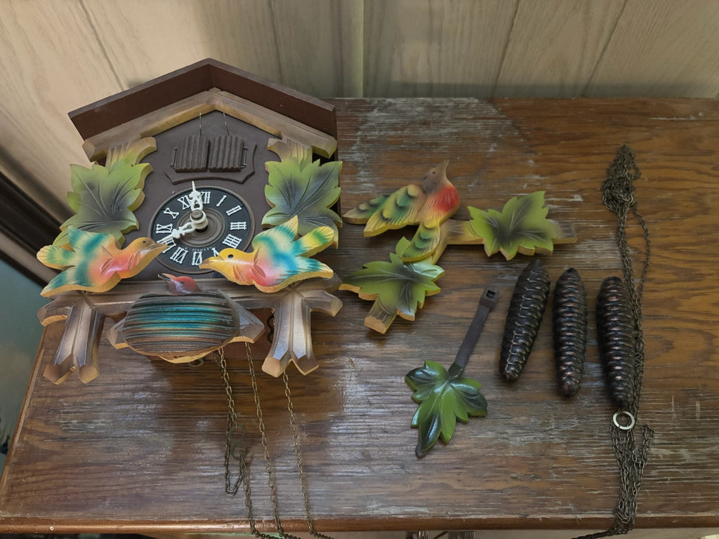 K528B Vintage wooden west Germany cuckoo clock