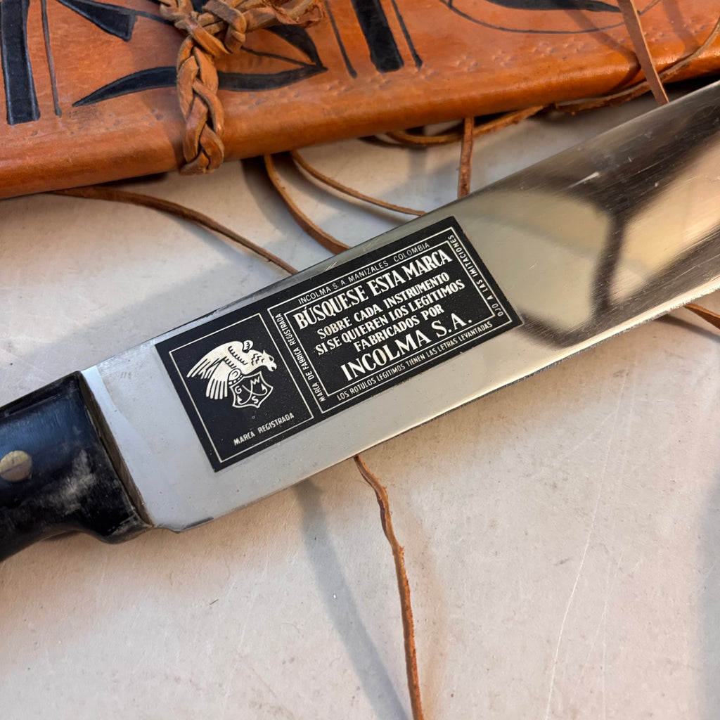 K520 Busque La Marca Colima (Guatemalan machete with sheath, 18" long)