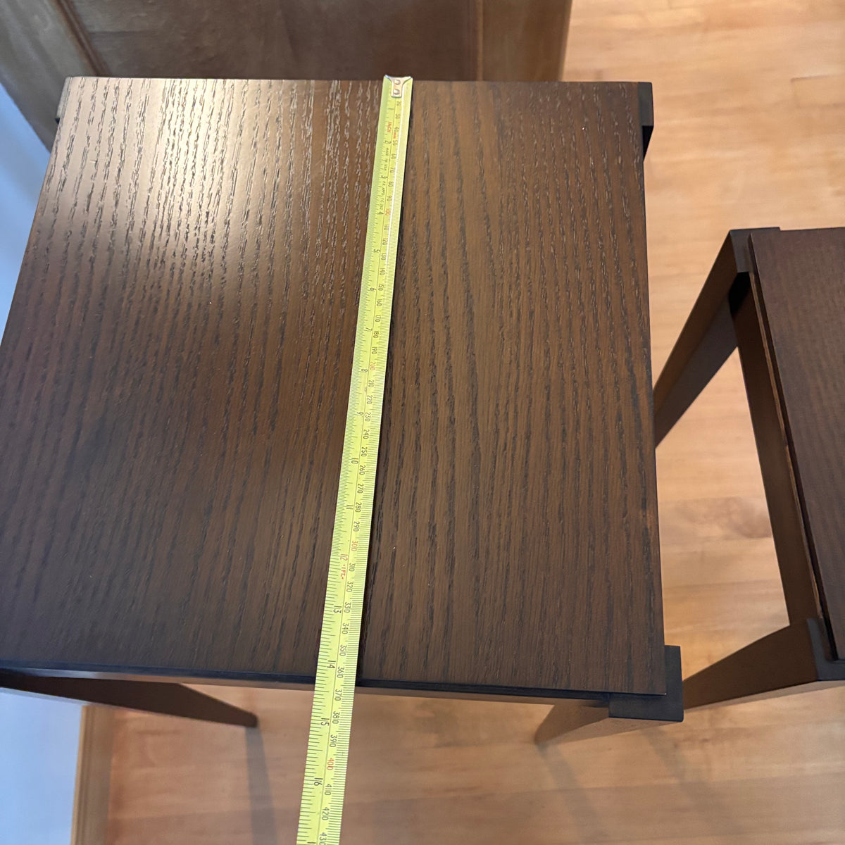 X207 Set of 3 Dark wood nesting tables with square tops