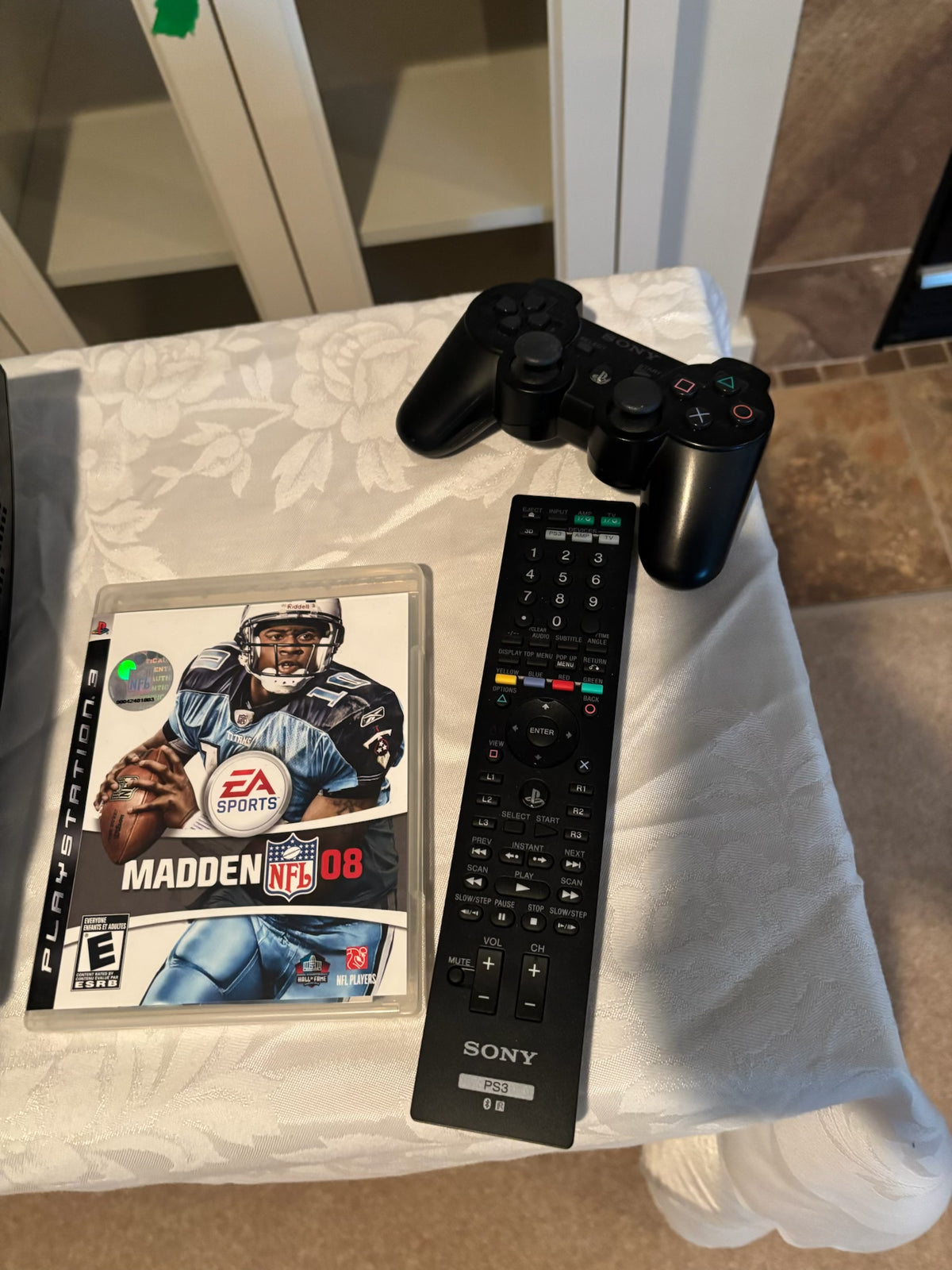 X104 Sony Playstation 3 with accessories