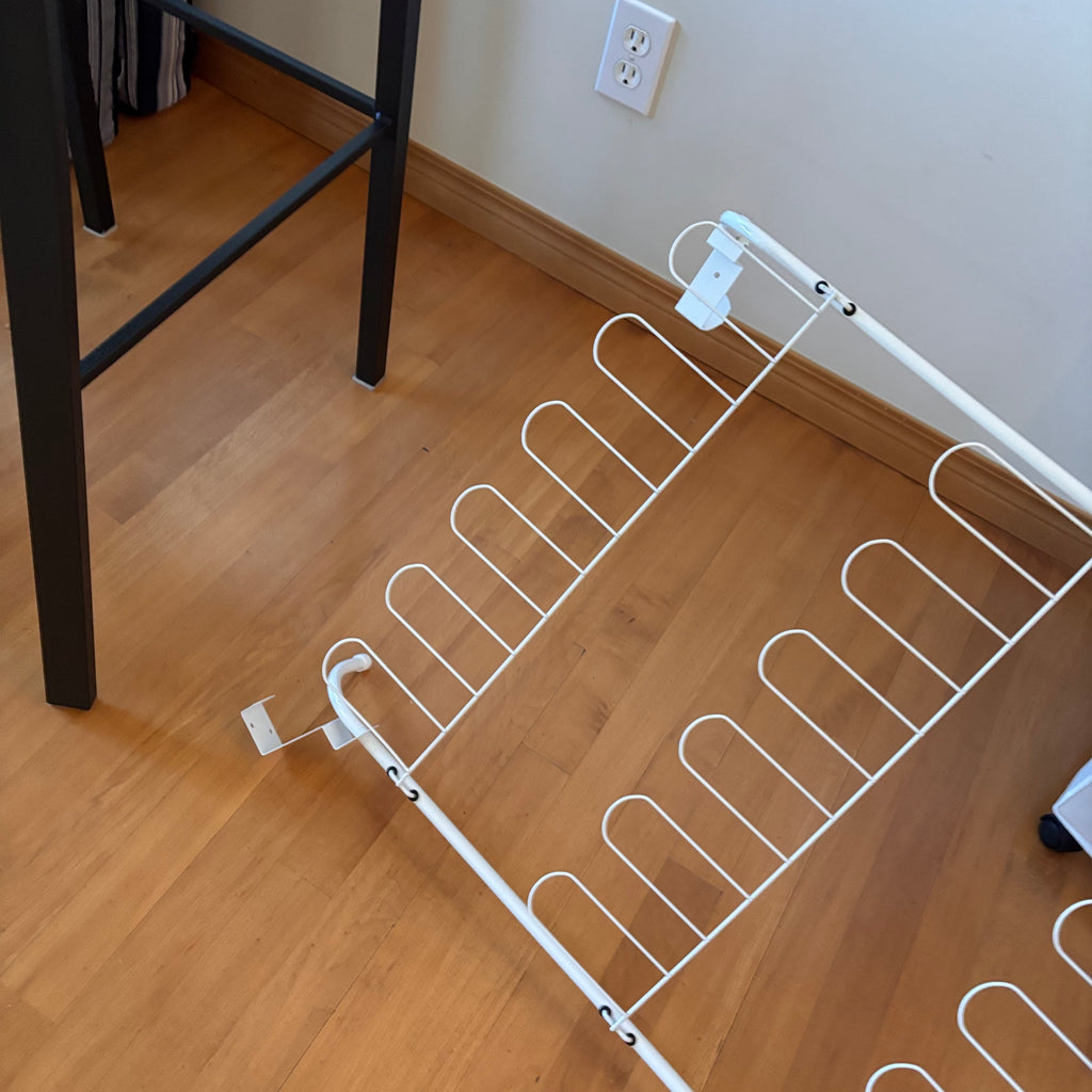 X215 Laundry and storage Grouping (laundry basket and more)